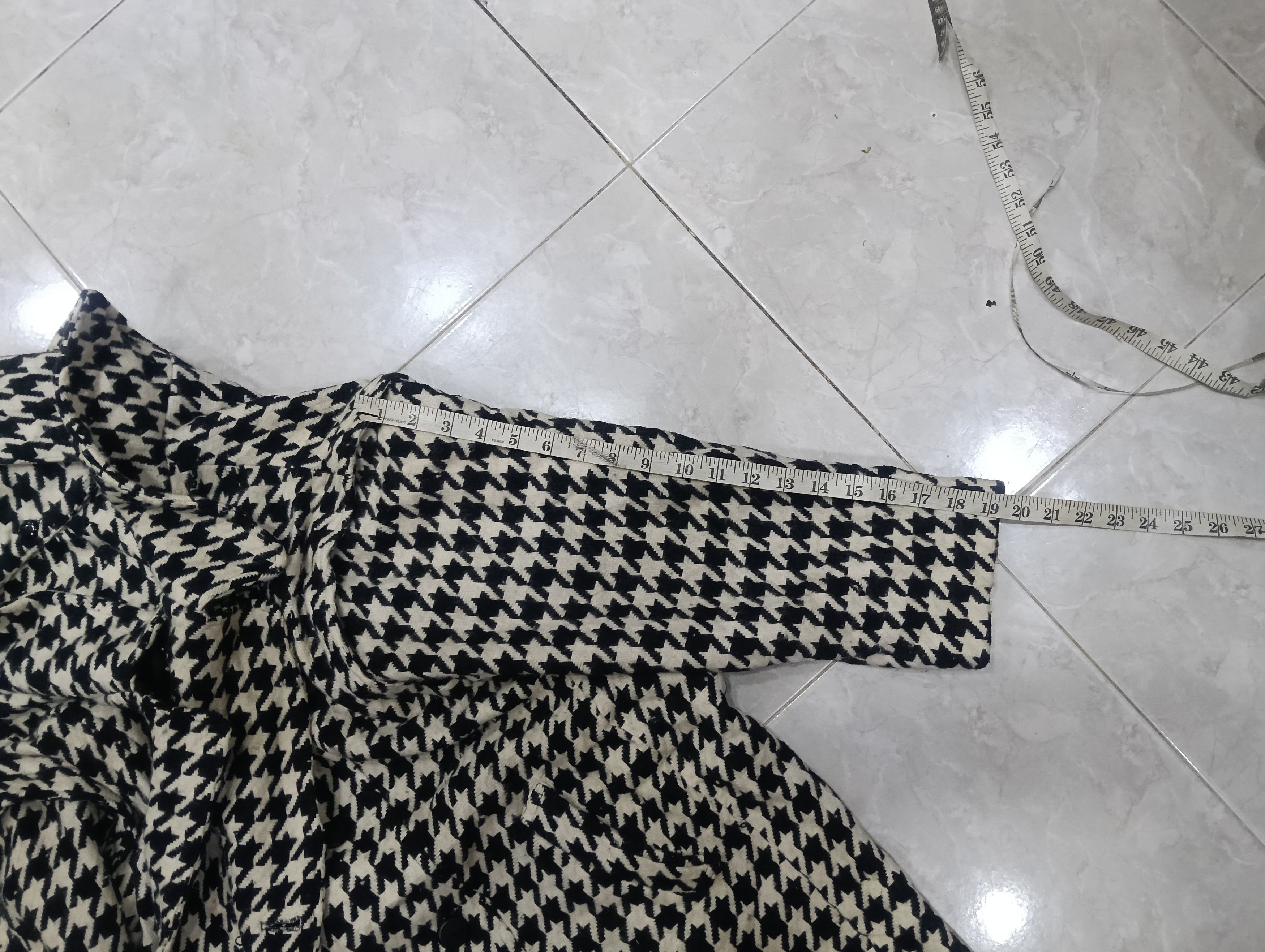 Issey Miyake × Japanese Brand × Yohji Yamamoto Japanese Unbrand Coat Parka Jacket Like Asymmetrical Design Size L / US 10 / IT 46 - 24 Thumbnail