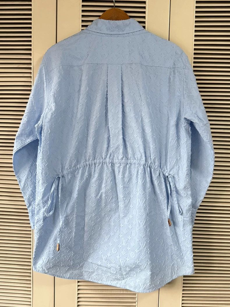 Louis Vuitton LOUIS VUITTON size 34 Blue embroidered shirt Size US S / EU 44-46 / 1 - 2 Thumbnail