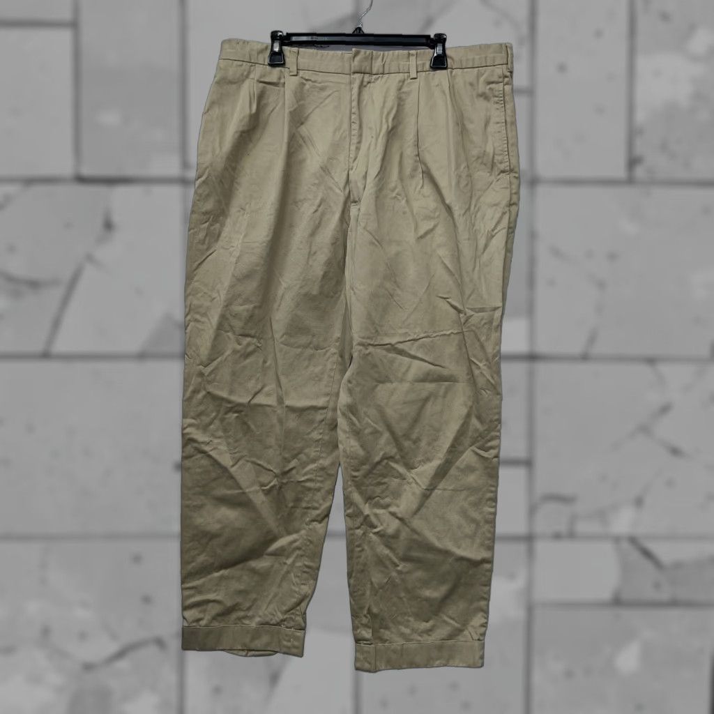Polo Ralph Lauren Polo Ralph Lauren Pants Khakis Beige Mens 40x30 Regular size 40 Khaki Pants Beige Mens Polo Ralph Lauren Size US L / EU 52-54 / 3 - 1 Thumbnail