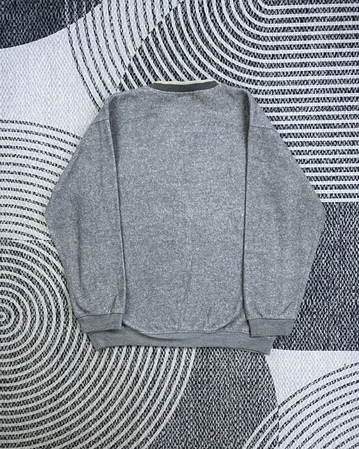 Pierre Balmain Vintage Pierre Balmain Paris Longsleeve Sweatshirt Size US XL / EU 56 / 4 - 2 Thumbnail