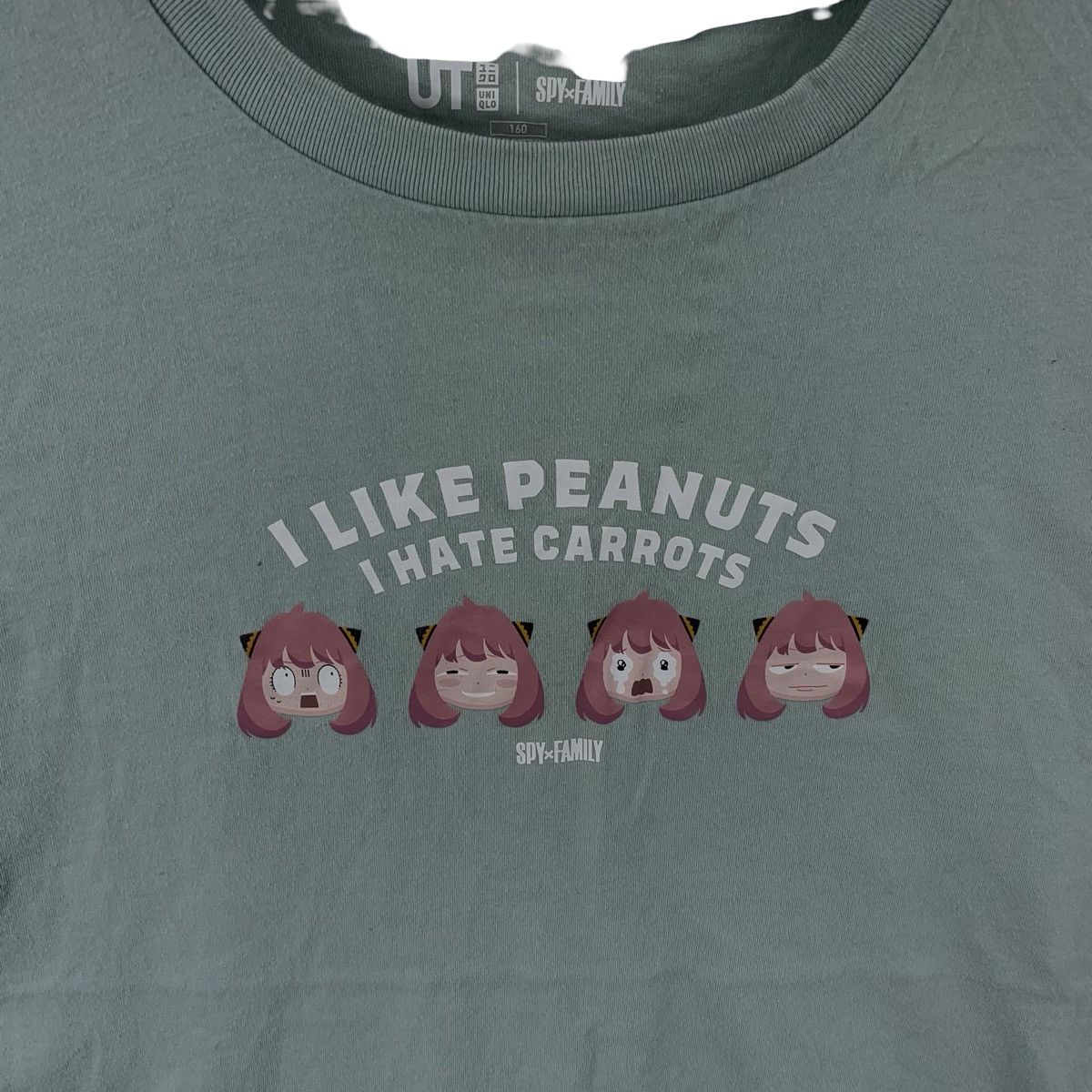 Uniqlo UNIQLO UT Spy x Family Anya “I Like Peanuts I Hate Carrots Size XS / US 0-2 / IT 36-38 - 7 Thumbnail