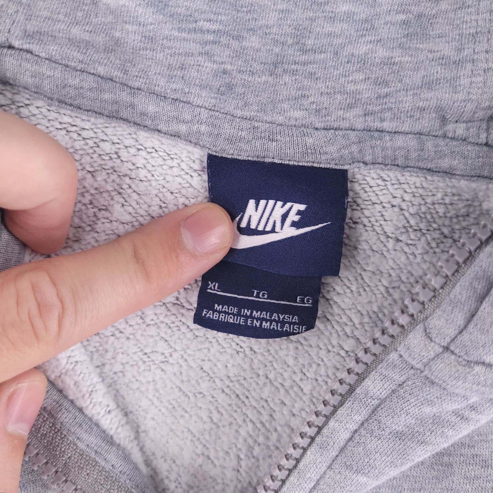 Nike Nike Hoodie Mens XL Gray Zip Sweatshirt Distressed FITS SHORT Heather Size US XL / EU 56 / 4 - 6 Thumbnail