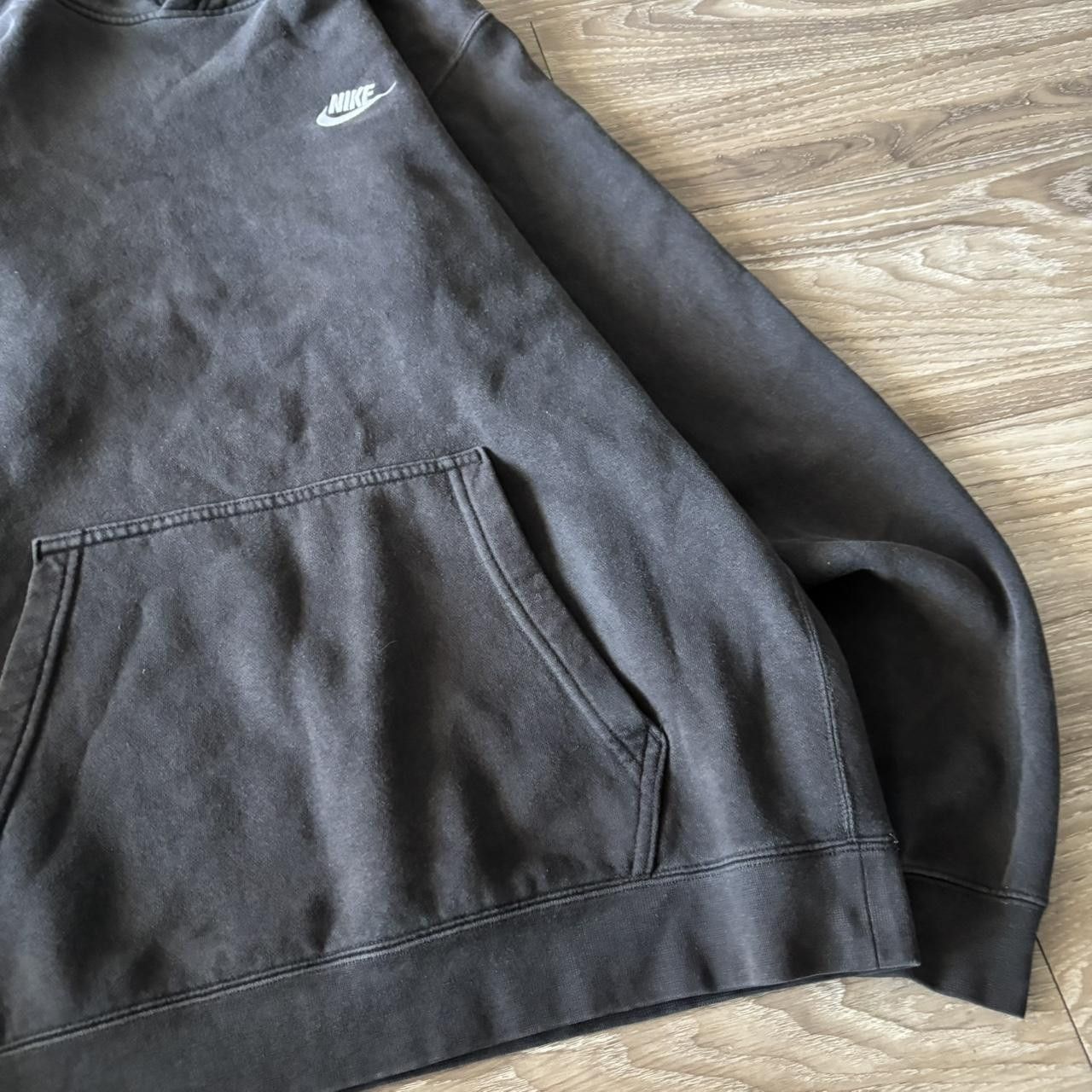 Nike Crazy Vintage Y2K/2000s Black Nike Streetwear Essential Pullover Hoodie! Size M Size US M / EU 48-50 / 2 - 4 Thumbnail
