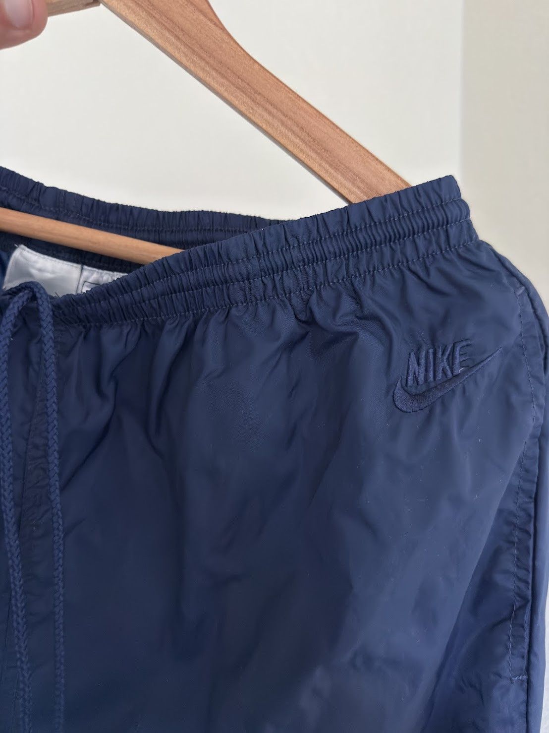 Nike Vintage Nike Nylon Track Pants Navy Blue Y2K Size US 30 / EU 46 - 4 Thumbnail