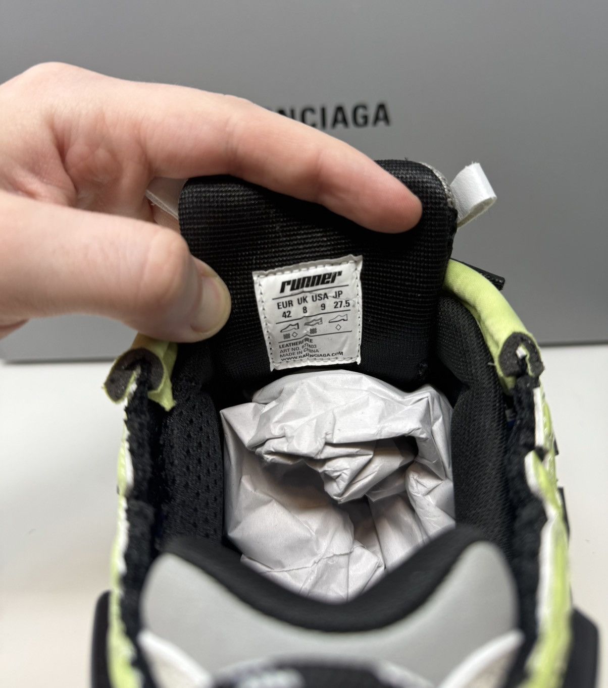 Balenciaga Balenciaga Runner Sneaker Green/Blue/Black Size US 9 / EU 42 - 7 Thumbnail