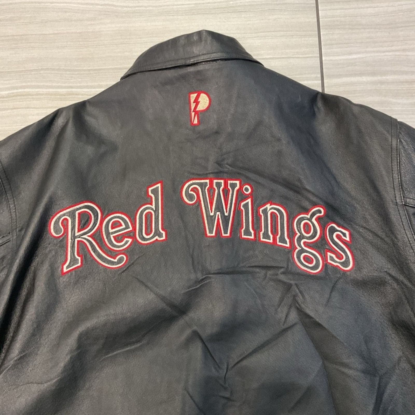 Pro Player Vintage 90’s Pro Player Red Wings Leather Jacket Size US L / EU 52-54 / 3 - 6 Thumbnail