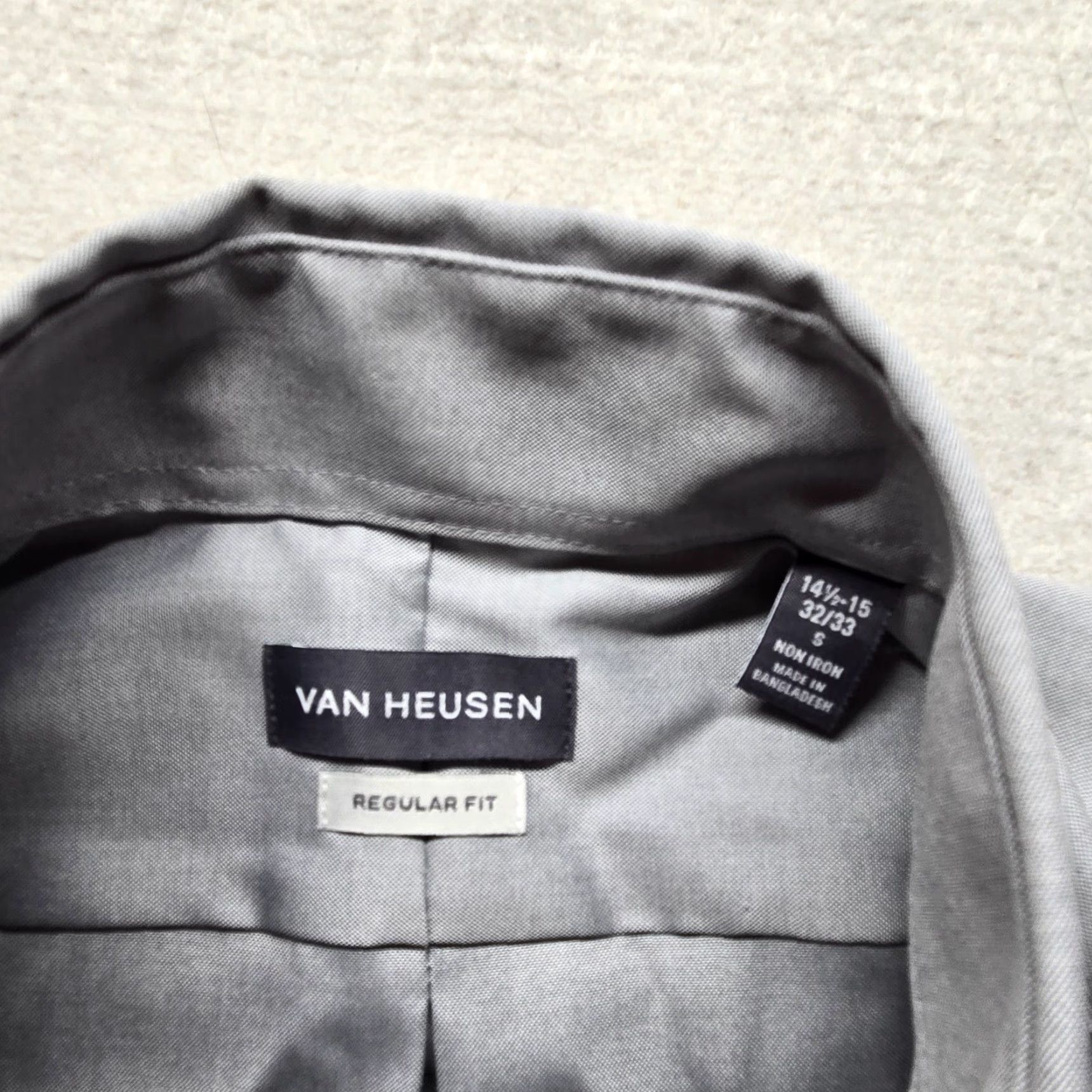 Van Heusen Van Heusen Shirt Dress Shirt Adult Men S Gray 14.5 15 32/33 Button Up Long Sleeve Solid Regular Size US S / EU 44-46 / 1 - 3 Thumbnail