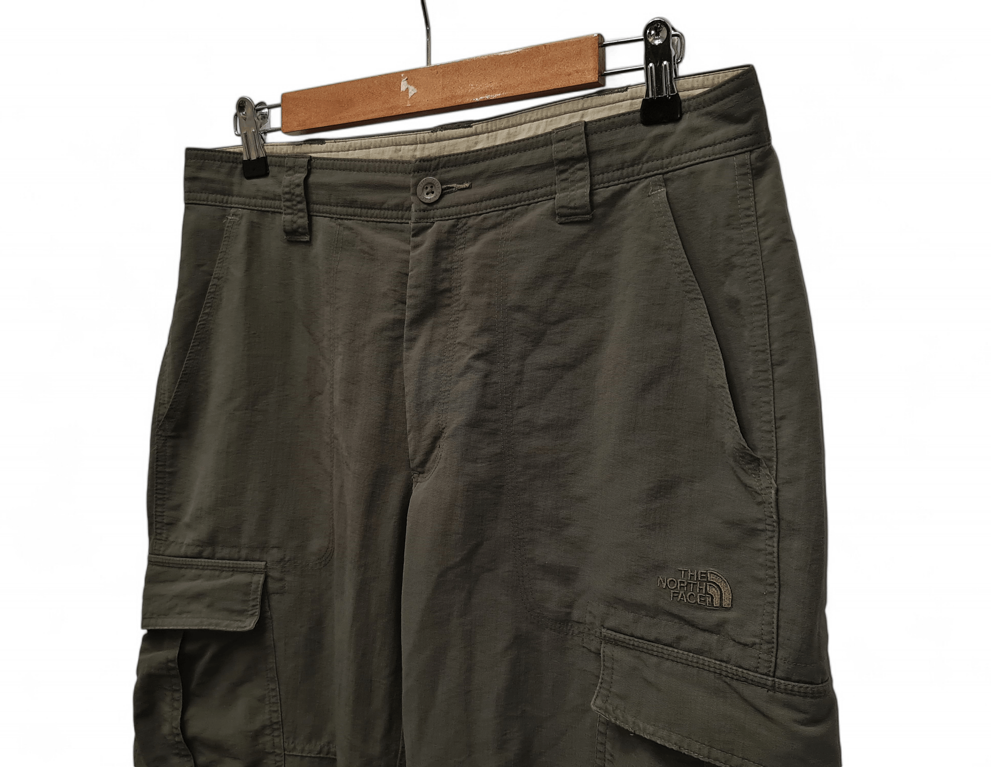 The North Face Vintage The North Face Nylon Cargo Camo Military Pants Size US 32 / EU 48 - 3 Thumbnail