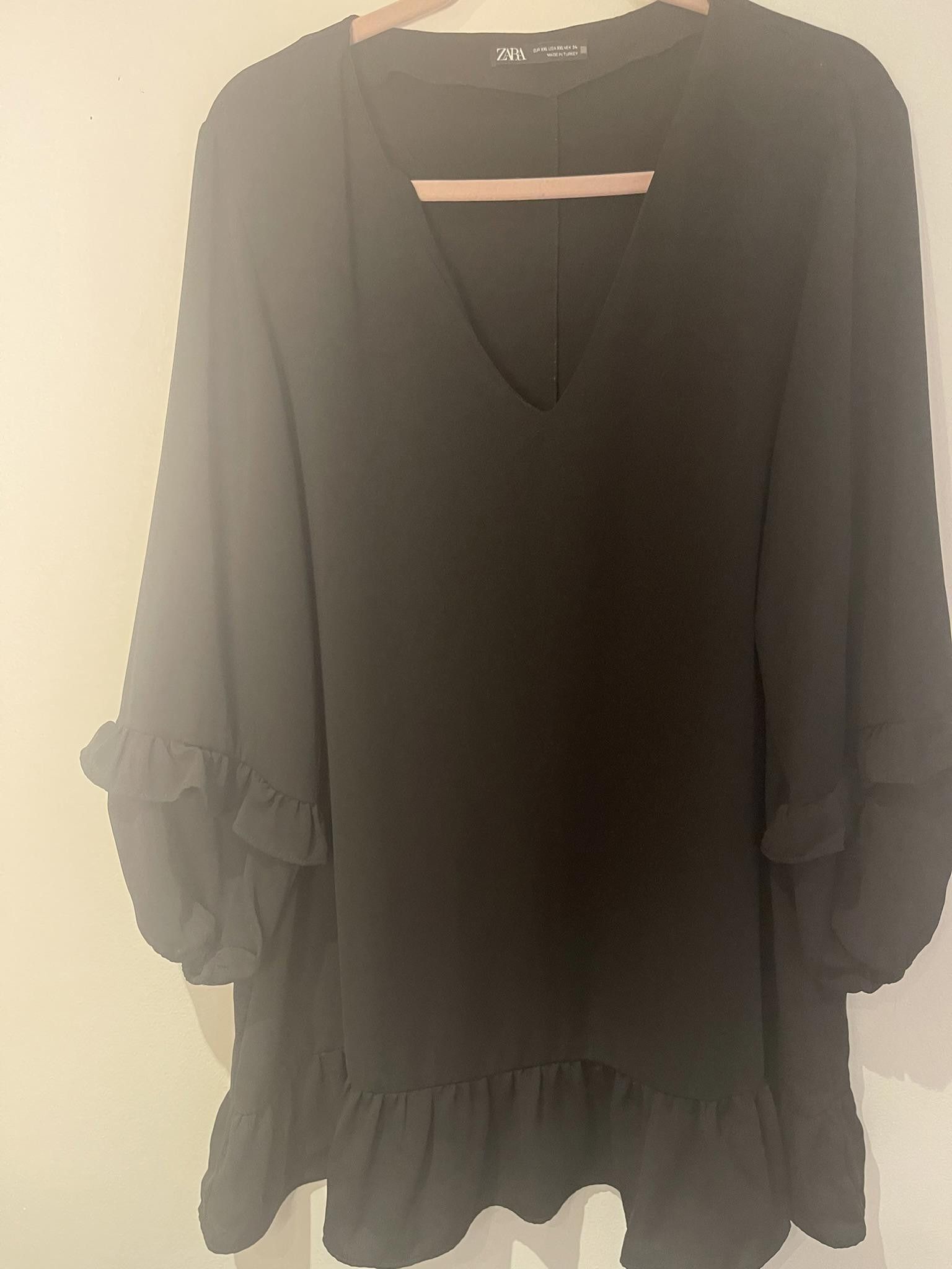Zara Zara Black Slipover Blouse, with ruffled sleeves Size XXL / US 16-18 / IT 52-54 - 1 Thumbnail