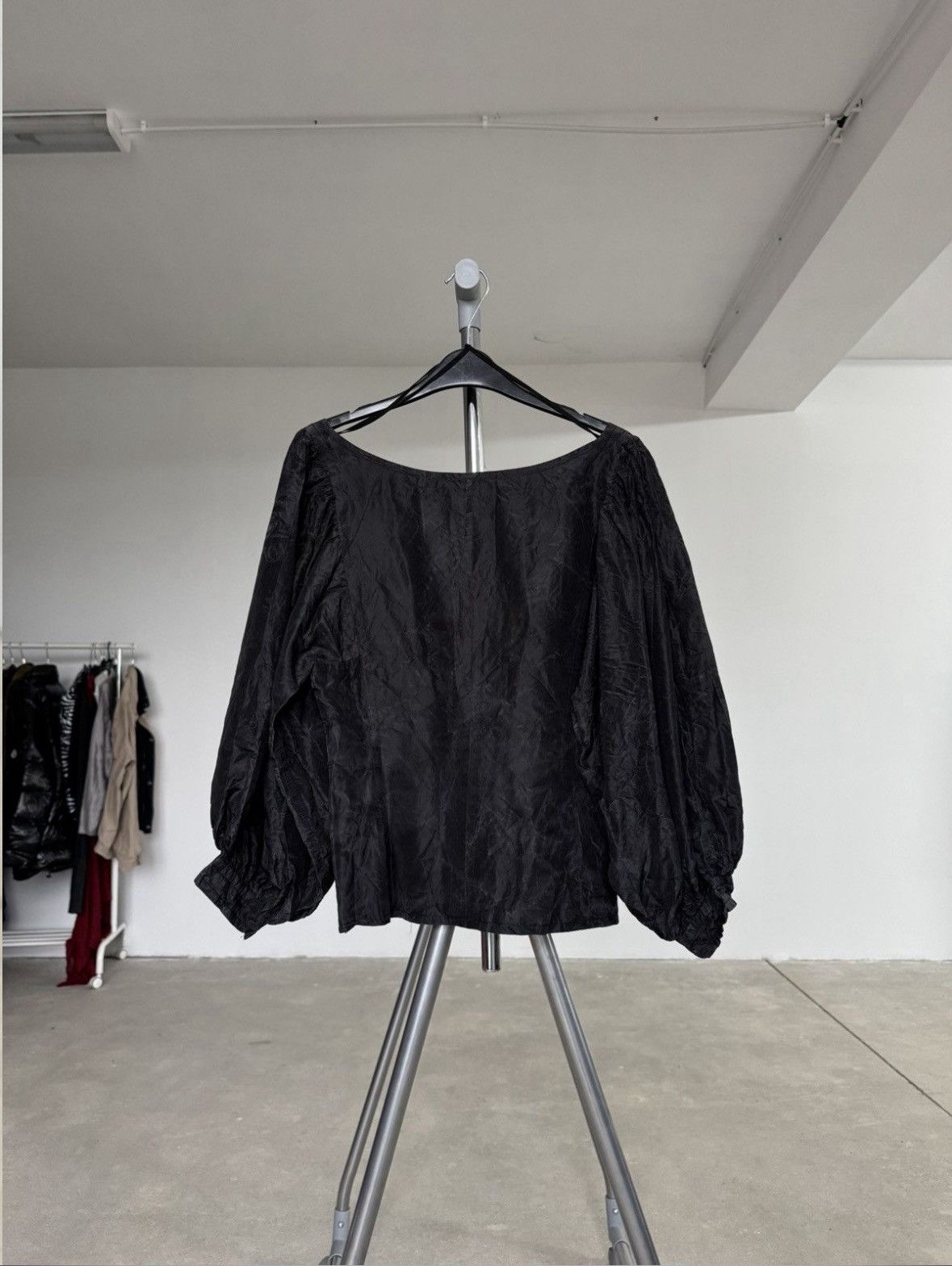 Jil Sander Jil Sander + WMNS black Silk Blouse Size L / US 10 / IT 46 - 4 Thumbnail