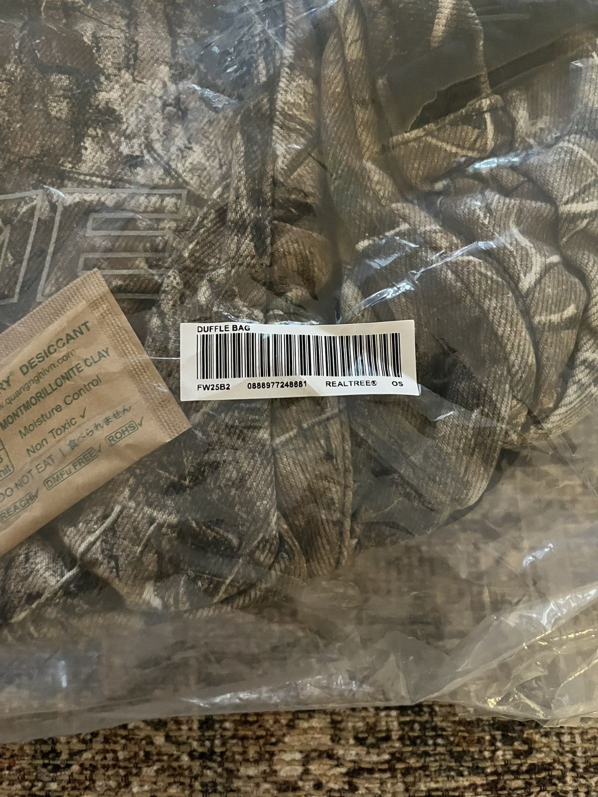 Supreme Supreme Realtree AP Camo Duffle Bag Size ONE SIZE - 3 Thumbnail