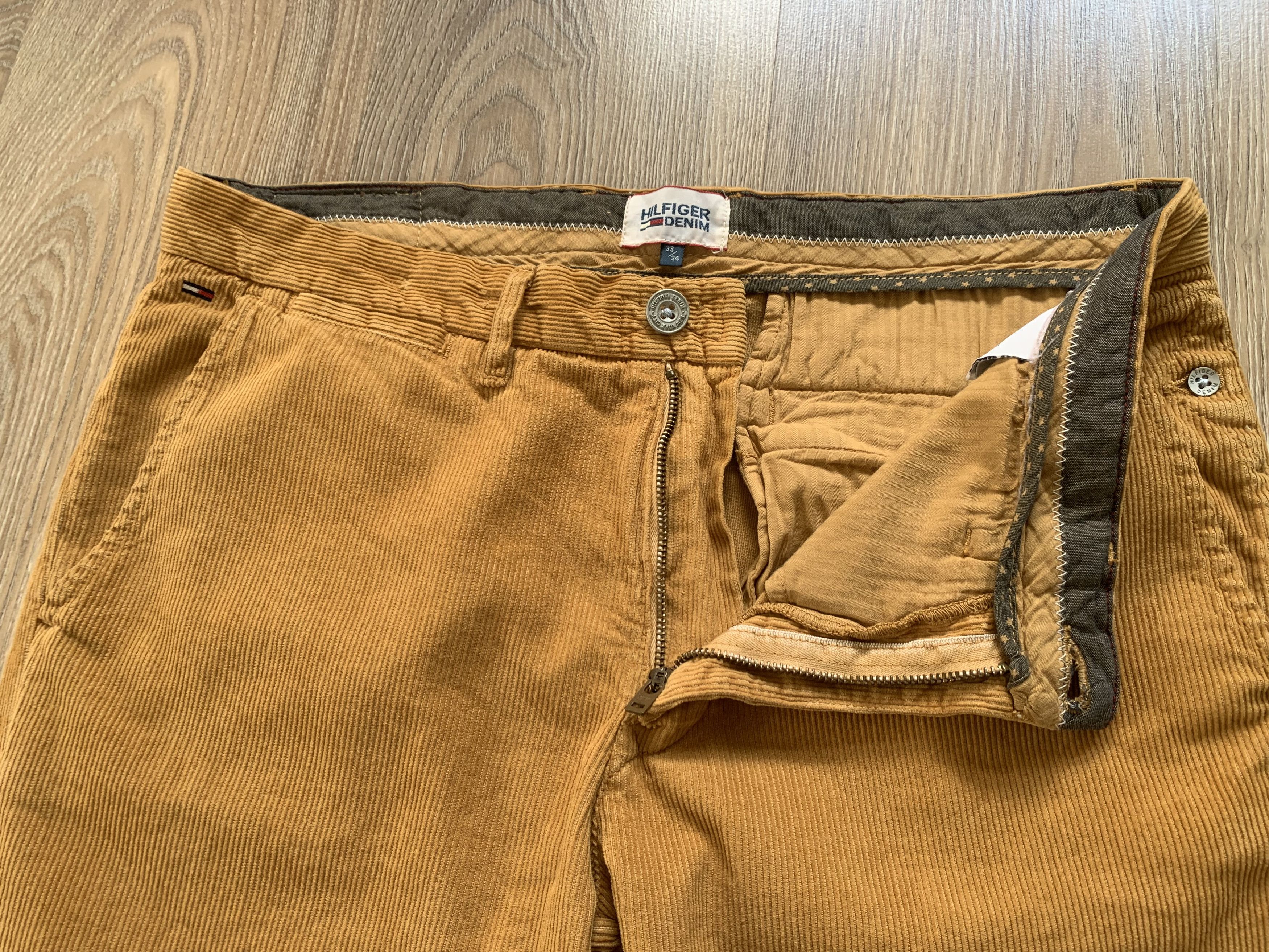 Tommy Hilfiger Tommy Hilfiger Mens Vintage Corduroy Pants Size US 33 - 5 Thumbnail