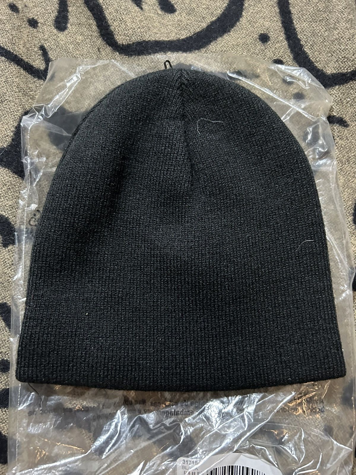 October's Very Own 2017 “Not Nice” Beanie Size ONE SIZE - 4 Thumbnail