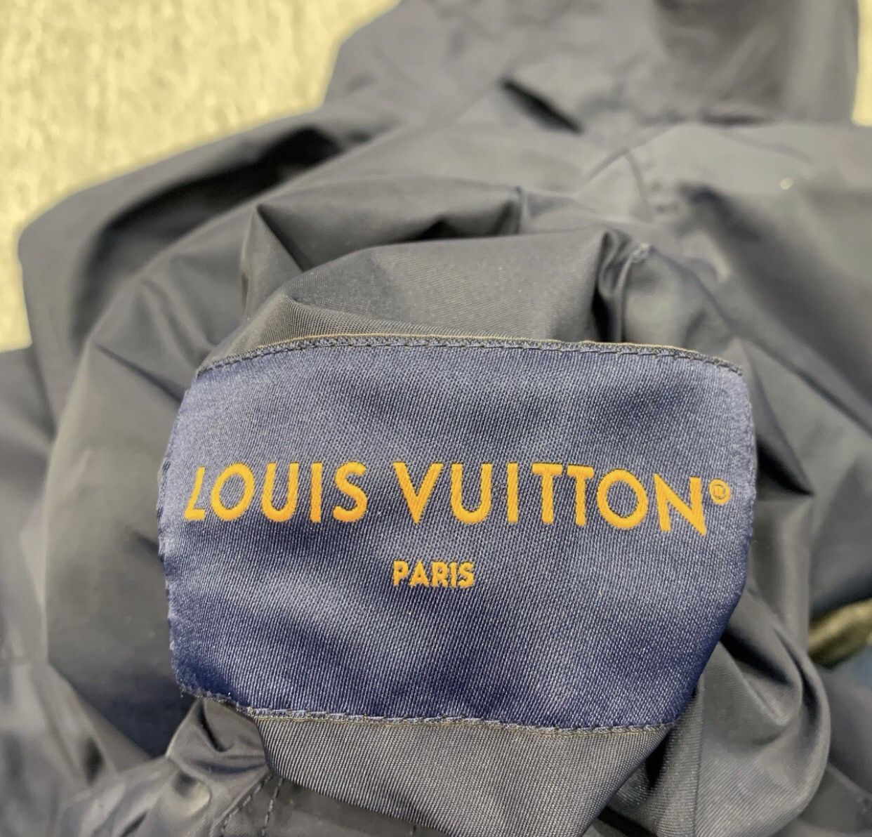 Louis Vuitton Louis Vuitton Blue dark full print double-sided jacket Size US S / EU 44-46 / 1 - 7 Thumbnail