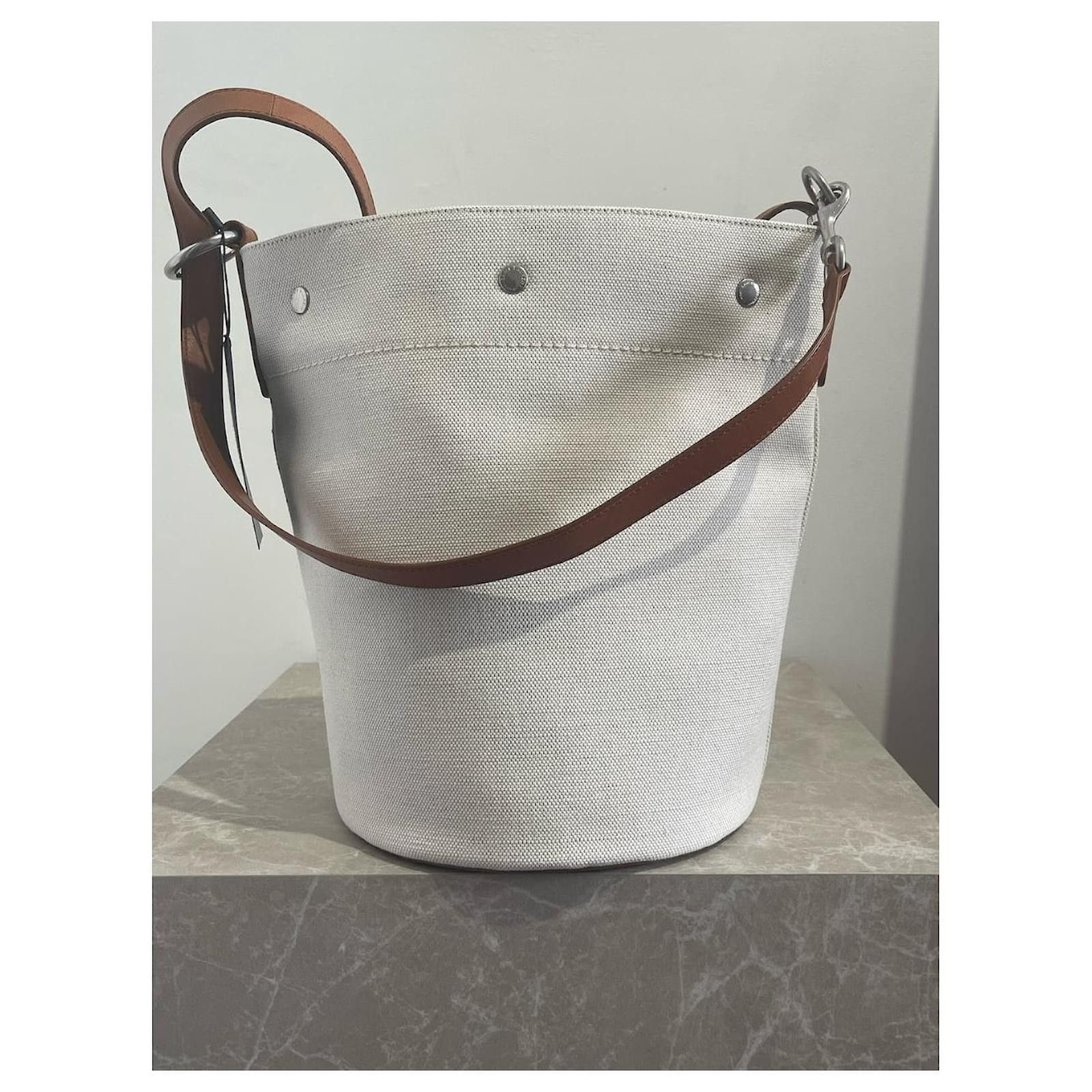 Saint Laurent Paris o1b1hav110924 Size: OS / Rive Gauche Bucket Bag Linen White Size ONE SIZE - 3 Thumbnail