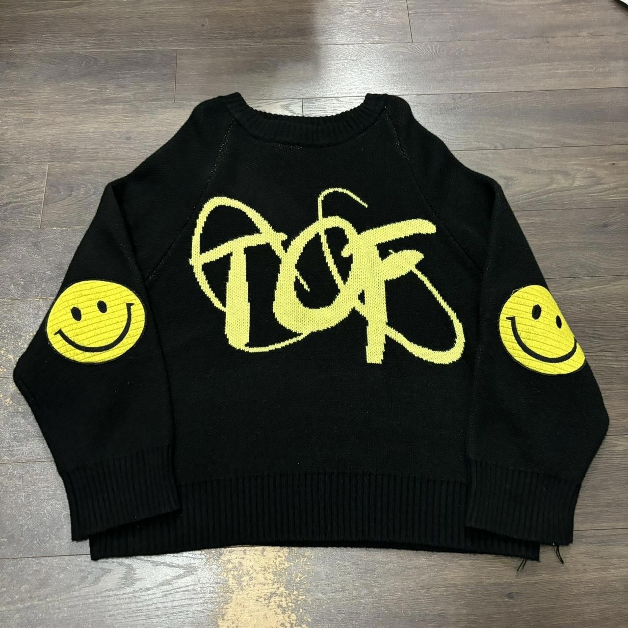 Designer templer of faith knit TOF sweater Smiley Face Patch XL Size US XL / EU 56 / 4 - 2 Thumbnail