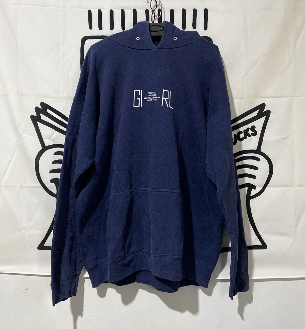 Girl Skateboards Vintage Girl Skateboards Since 1993 Hoodie Size US XL / EU 56 / 4 - 1 Thumbnail