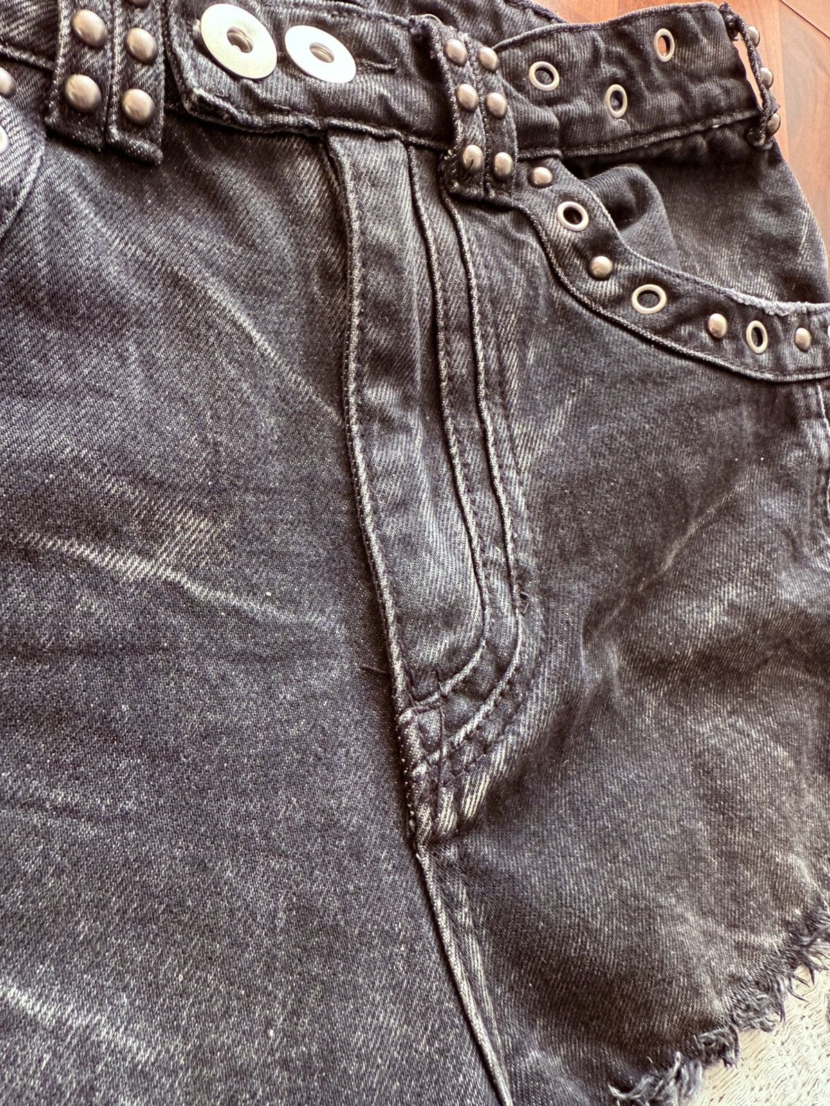 Other Society de Nobodies jorts Size US 29 - 4 Thumbnail