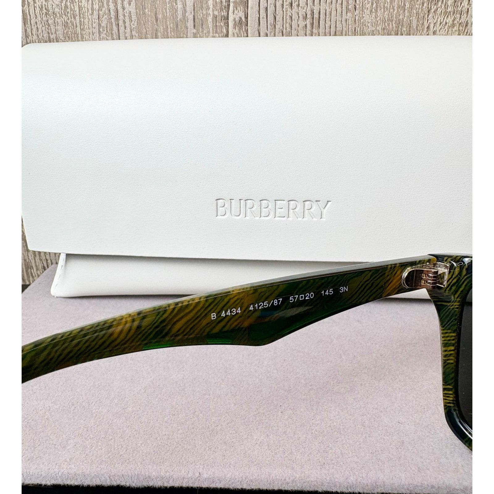 Burberry NEW Burberry Green Novacek Sunglasses (BE4434) Size ONE SIZE - 7 Thumbnail