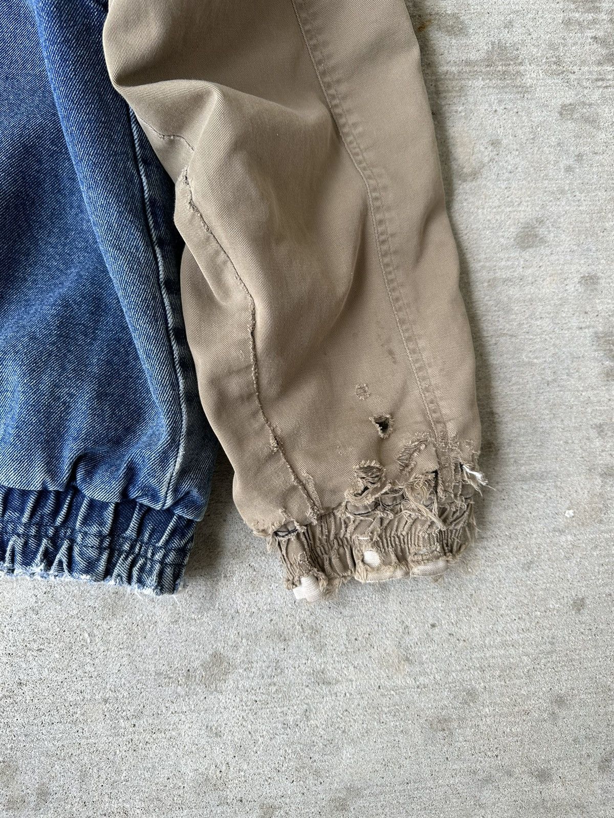 Vintage Distressed Denim Bomber Varsity Jacket Size US XL / EU 56 / 4 - 14 Thumbnail