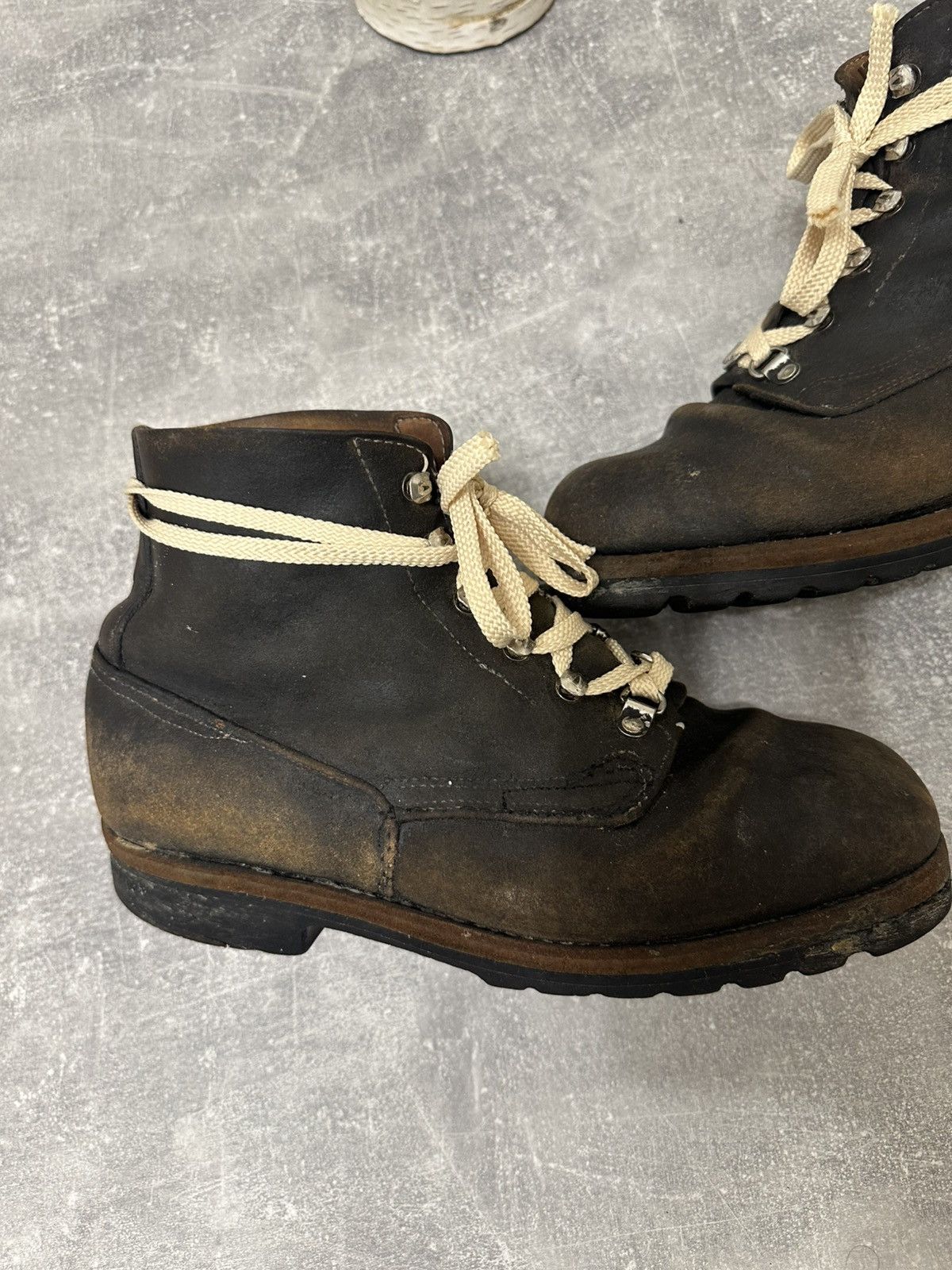 Vintage Vintage Military Brown Leather Boots Y2K style Size US 10 / EU 43 - 4 Thumbnail