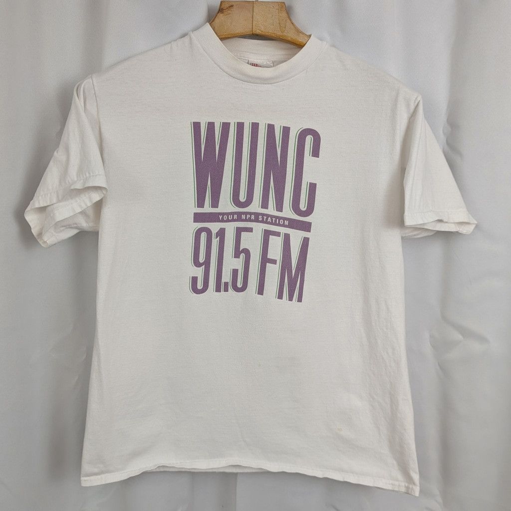Hanes × Vintage Vintage WUNC NPR Public Radio T-Shirt Large Size US L / EU 52-54 / 3 - 1 Thumbnail