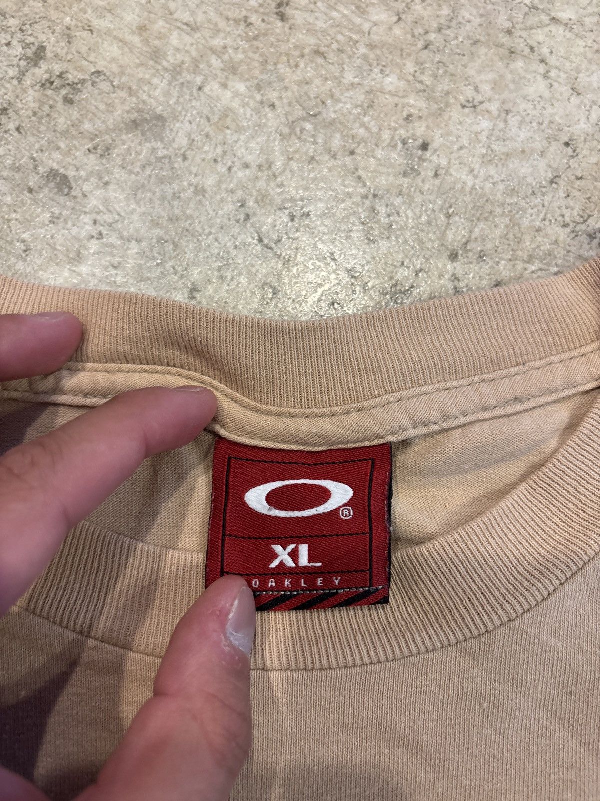 Oakley Vintage Oakley Center Logo Long Sleeve Gorpcore Software Size US XL / EU 56 / 4 - 3 Thumbnail