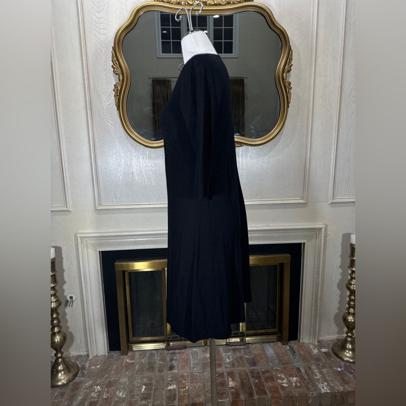 Eileen Fisher Eileen Fisher Black Twist Front Knit Dress M Minimalist Size M / US 6-8 / IT 42-44 - 4 Thumbnail
