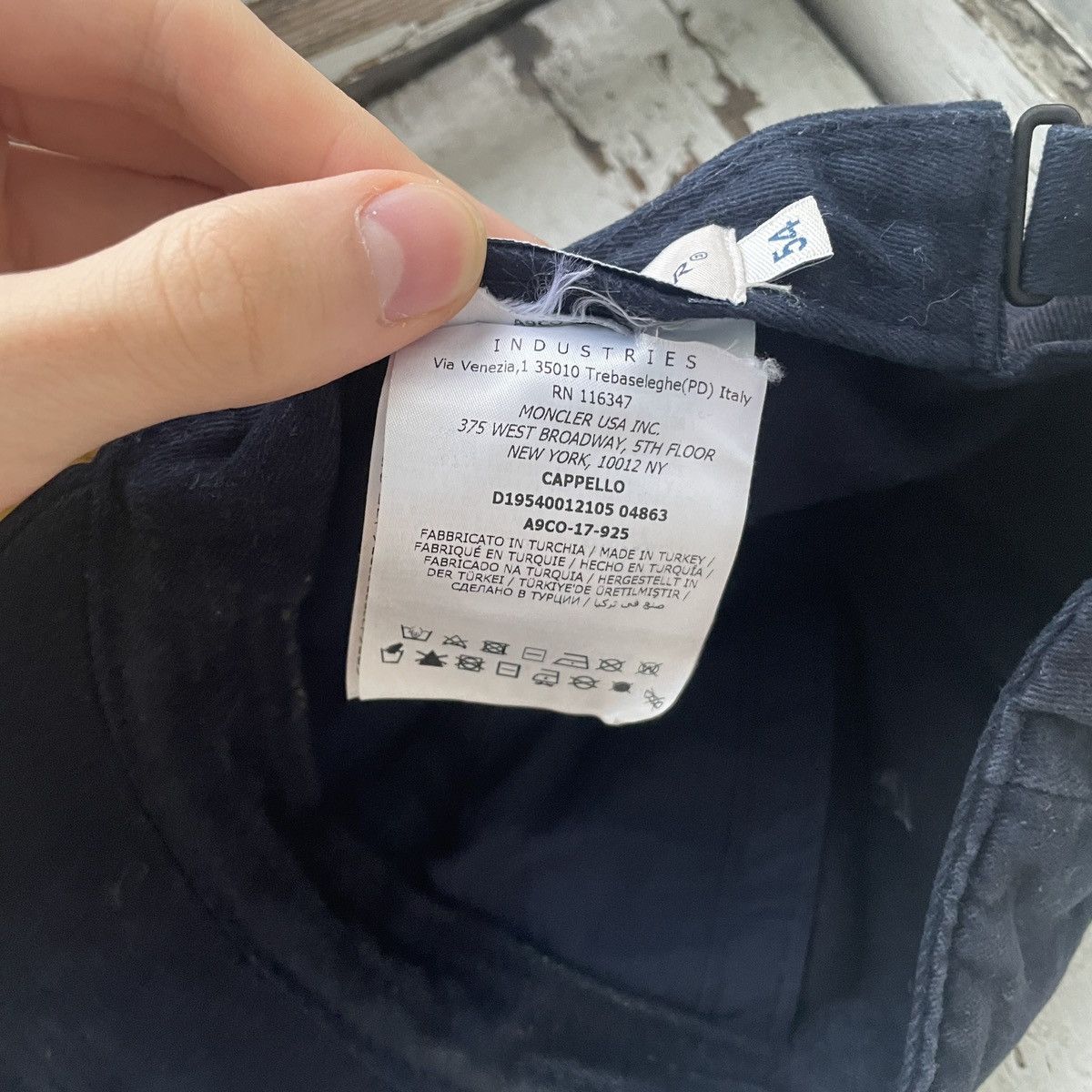 Moncler Moncler hat cap hype distressed faded Size ONE SIZE - 10 Thumbnail