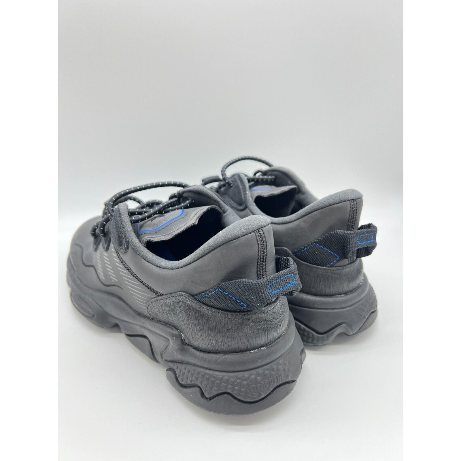 Adidas Adidas Originals Ozweego Ozwg Men's Size 7.5 Black GZ2773 Size US 7.5 / EU 40-41 - 8 Thumbnail