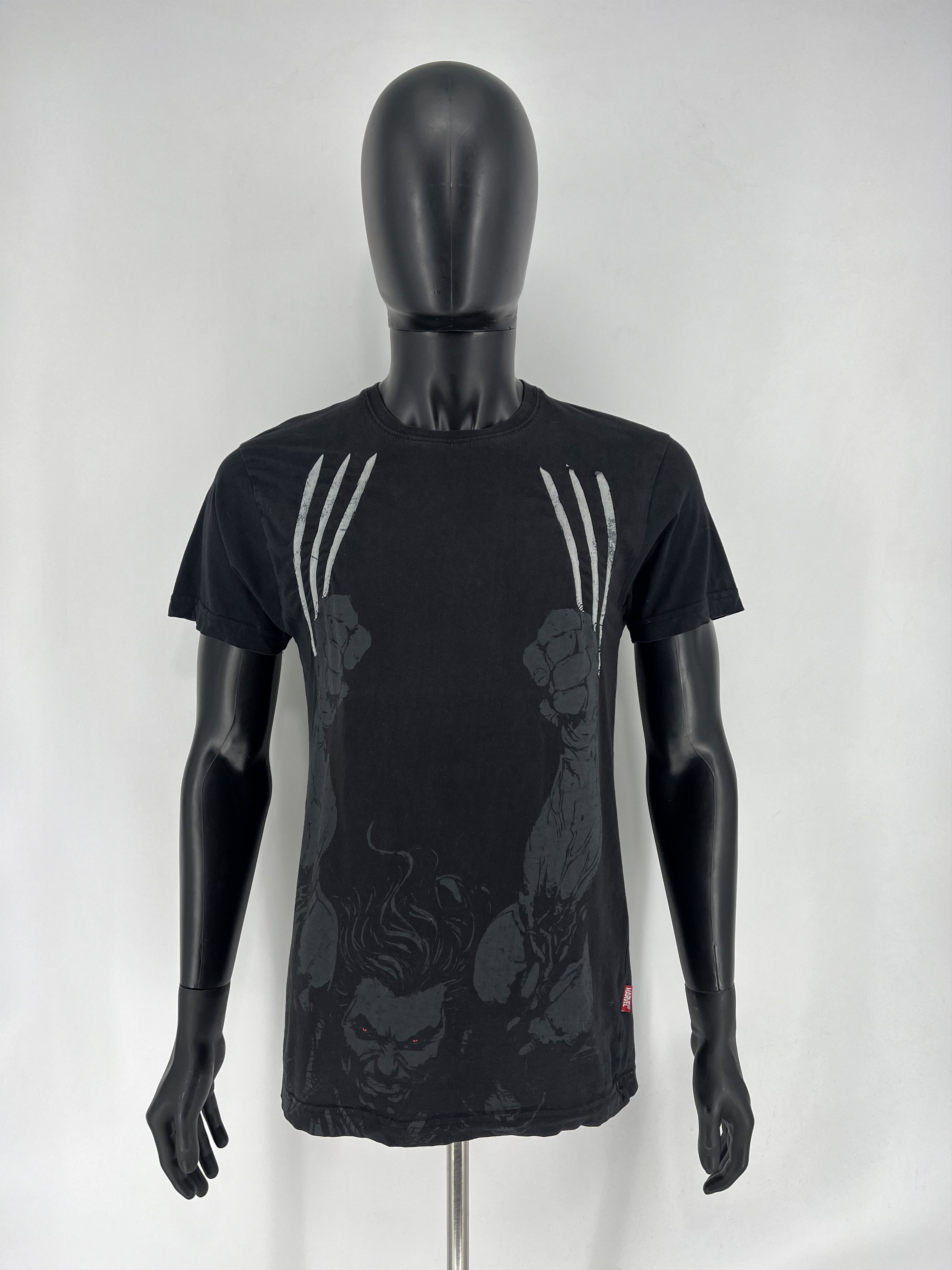 Marvel Comics Vintage 2010 Wolverine Marvel Comics Rare Tee y2k Size US S / EU 44-46 / 1 - 2 Thumbnail