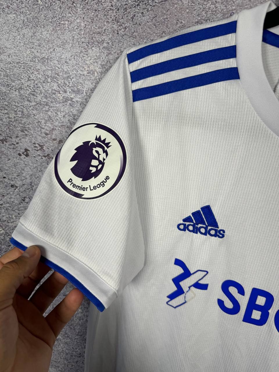 Vintage Vintage Leeds United 2021/22 Fan Soccer Jersey Small Size US S / EU 44-46 / 1 - 7 Thumbnail