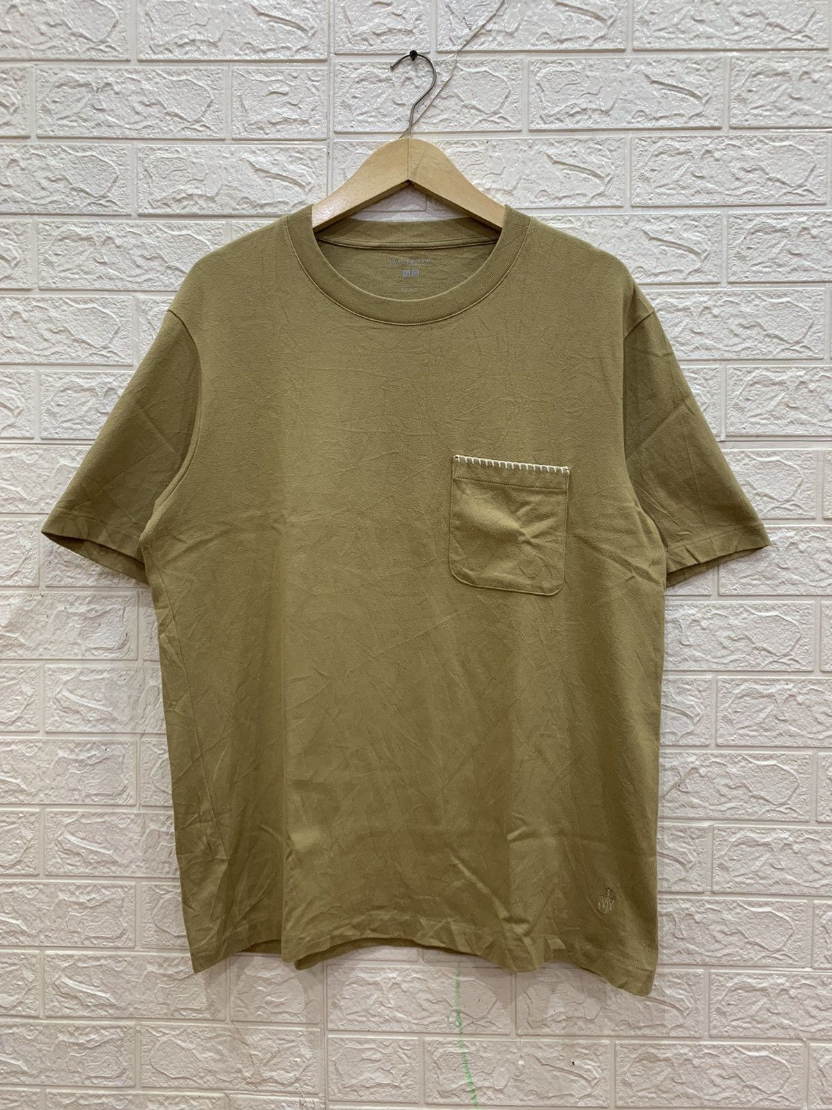 JW Anderson × Japanese Brand × Uniqlo Jw anderson x Uniqlo contrast stitch pocket t shirt Size US L / EU 52-54 / 3 - 1 Thumbnail