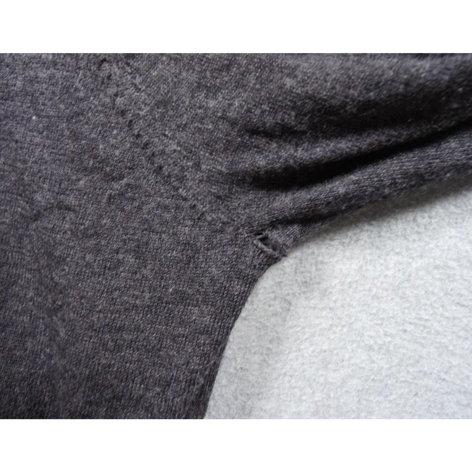 johnnie-O Johnnie O Sweater Mens Large Navy 1/4 Zip Pullover Knit Merino Wool Preppy FLAW* Size US L / EU 52-54 / 3 - 6 Thumbnail