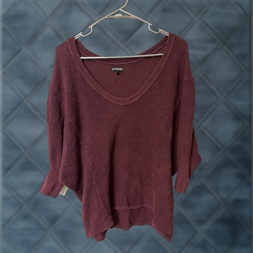 Express Express Womens Small Maroon V Neck Solid 3/4 Sleeve Sweater Top Solid Size S / US 4 / IT 40 - 1 Thumbnail