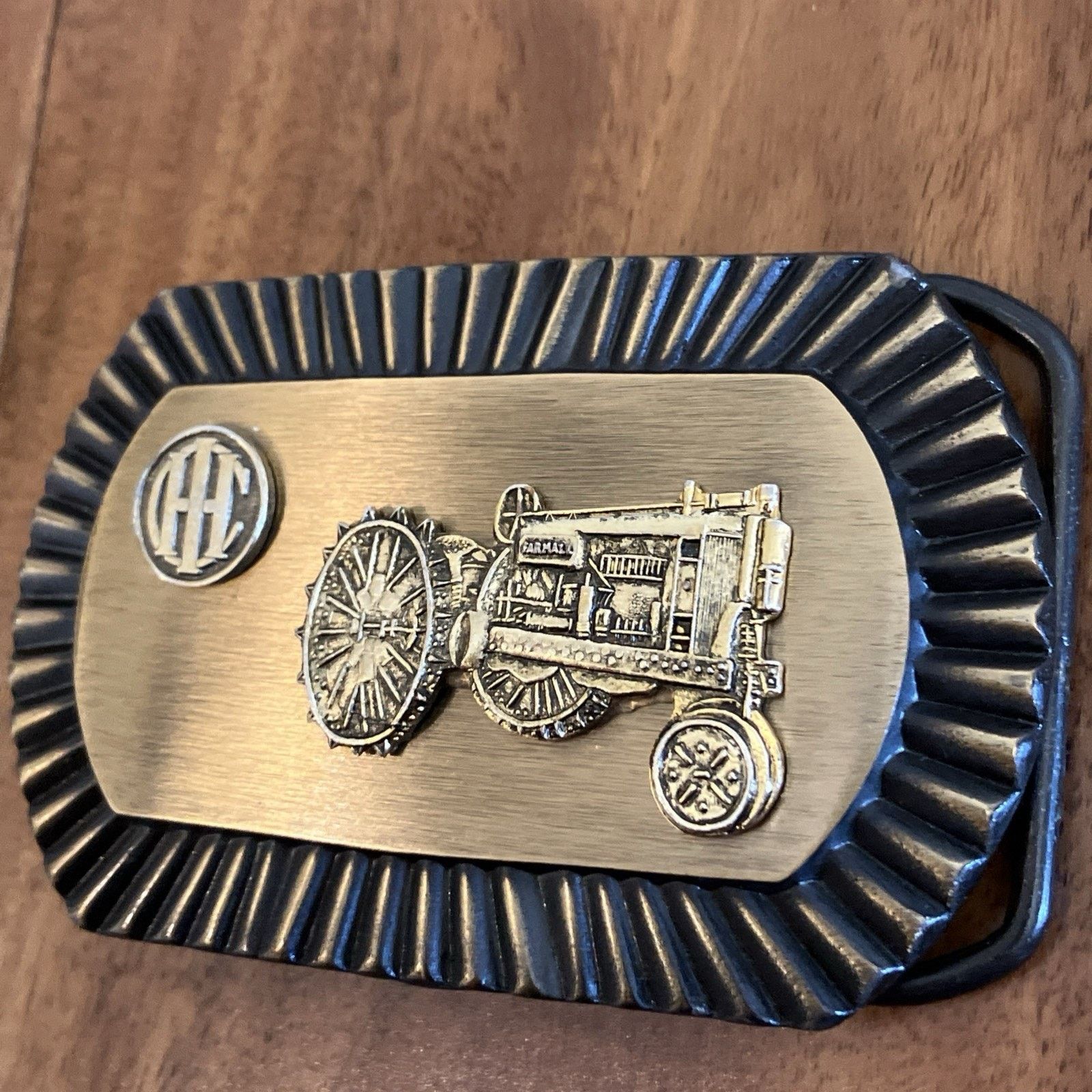 Other International Harvester Tractor 1970s Leather Belt & Buckle Size ONE SIZE - 20 Thumbnail