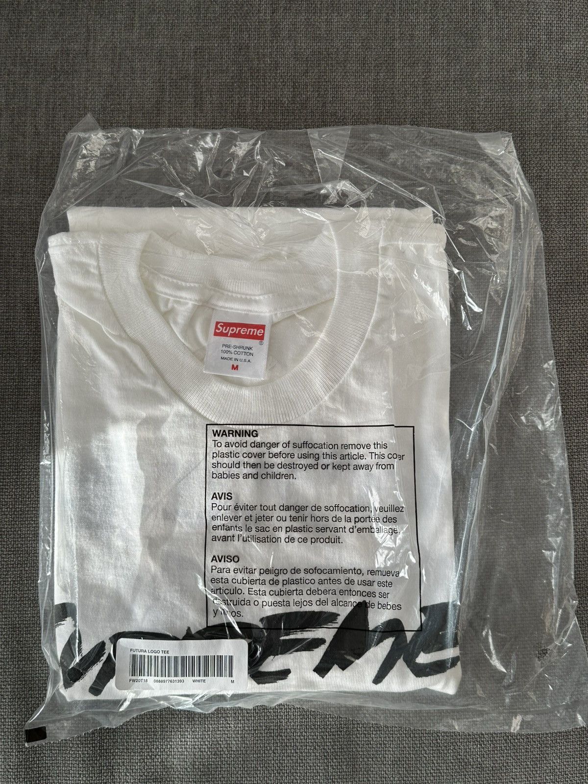Supreme Supreme Futura Logo Tee Size US M / EU 48-50 / 2 - 1 Thumbnail