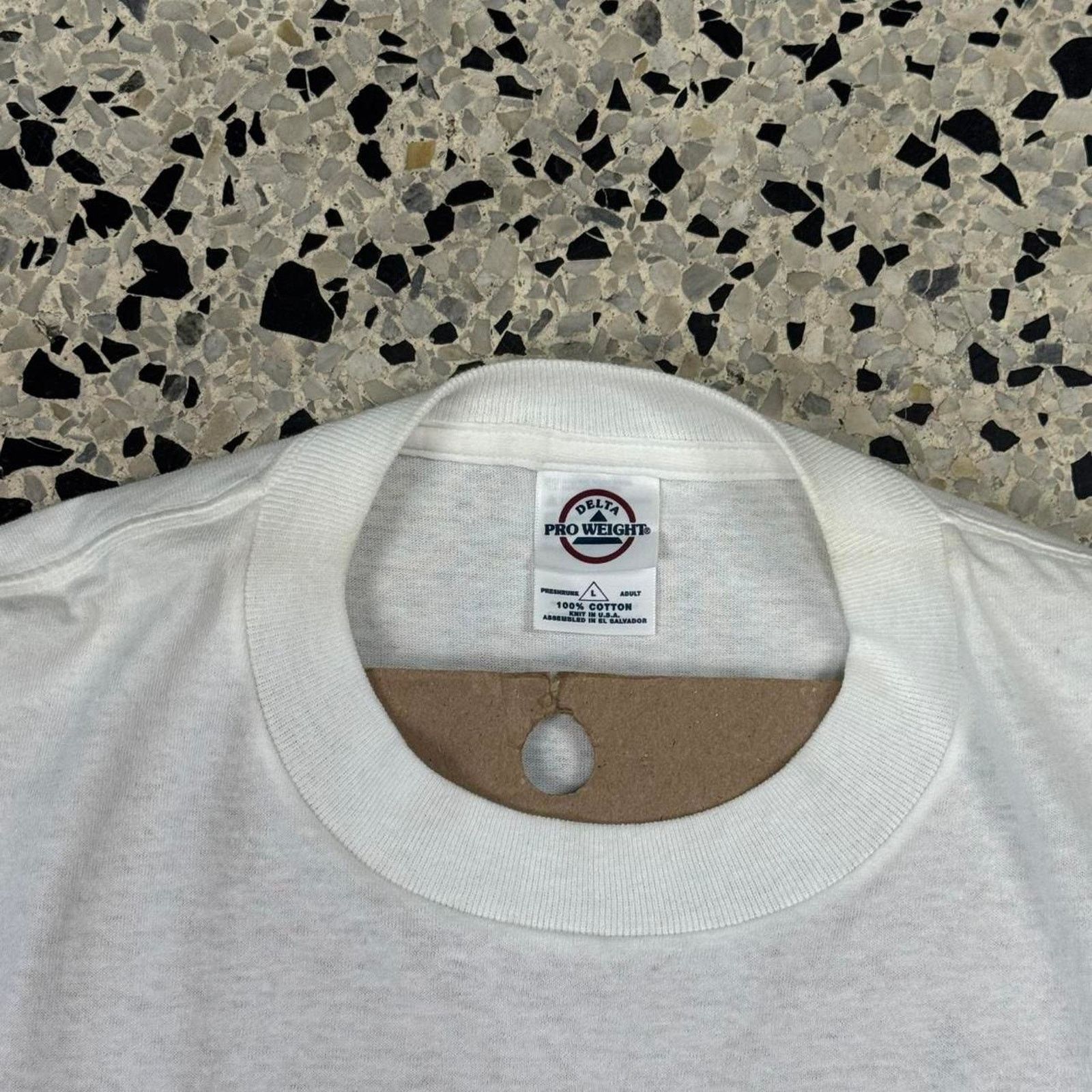 Delta VINTAGE Y2K MINIMAL WEED LOGO COTTON MOUTH TOURIST TEE: Size US M / EU 48-50 / 2 - 6 Thumbnail
