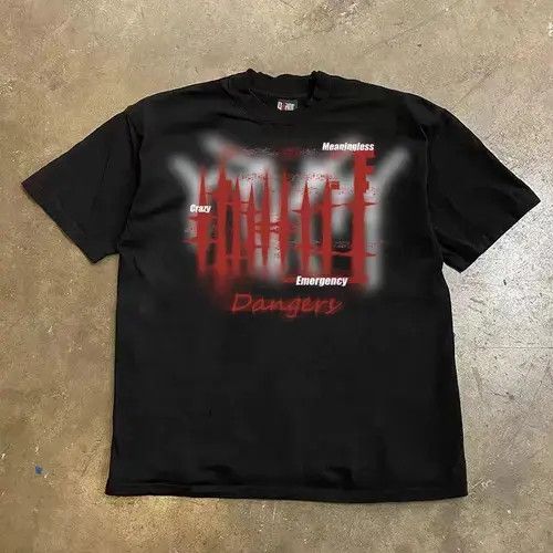 VIBE Black Loose Red Letter Black Mist Short Sleeve T-Shirt Size US M / EU 48-50 / 2 - 3 Thumbnail