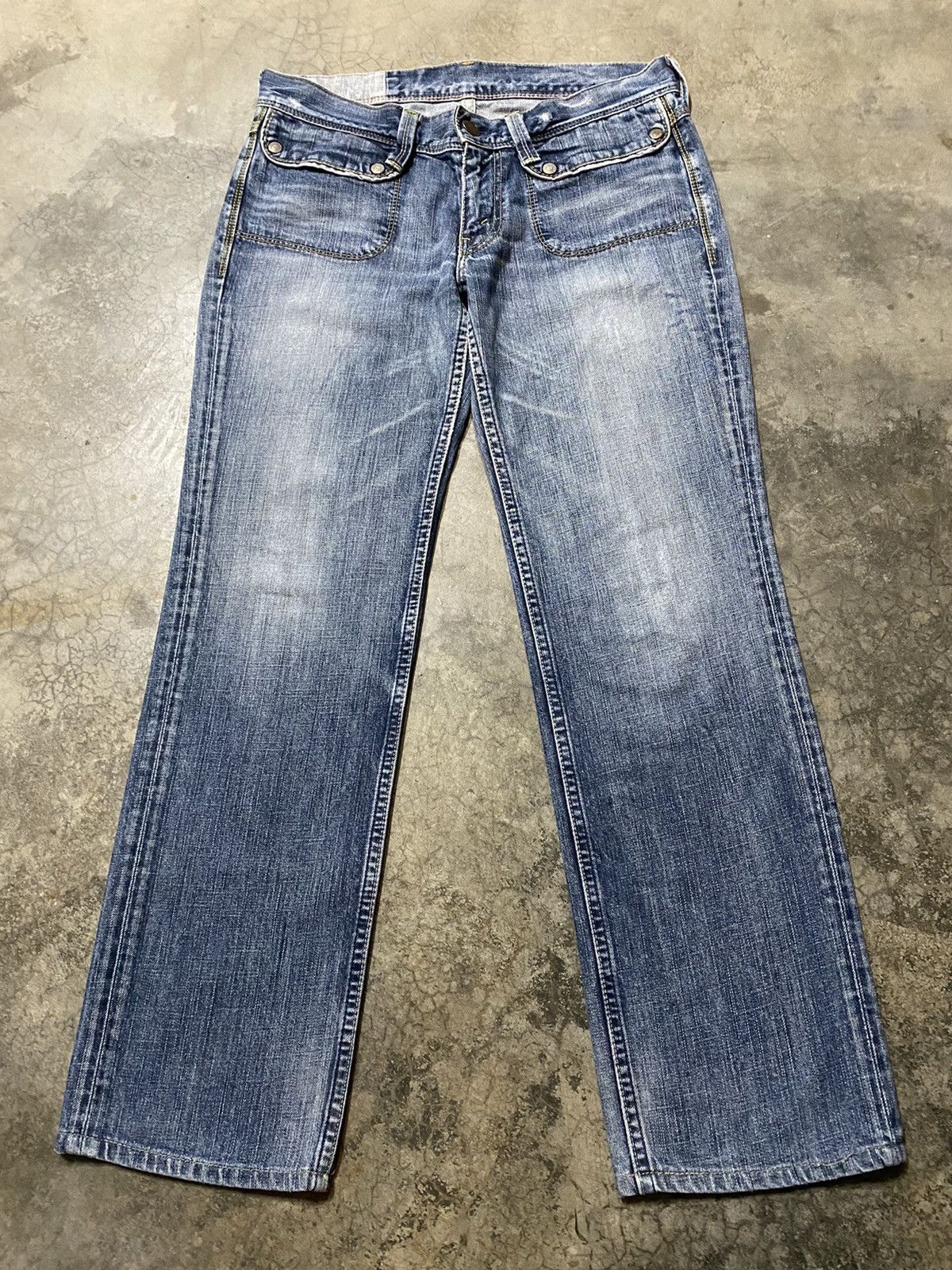 Levi's × Vintage Vintage Levi’s Washed Blue Distressed Grunge Low Rise Jeans Size US 32 / EU 48 - 7 Thumbnail