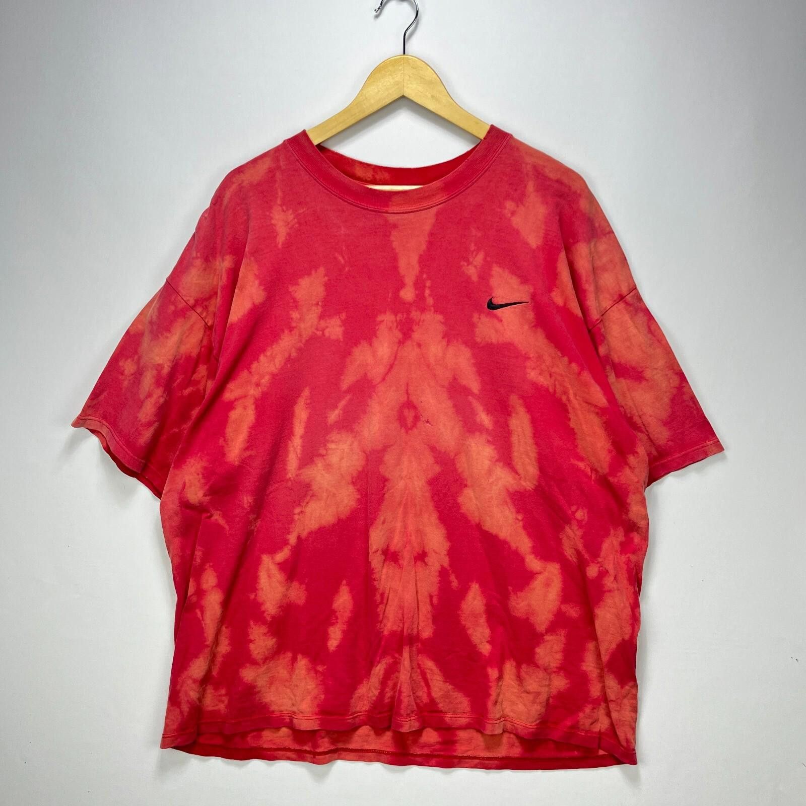 Nike Vintage 90s Nike Swoosh Made in Canada T Shirt XL Size US XL / EU 56 / 4 - 1 Thumbnail