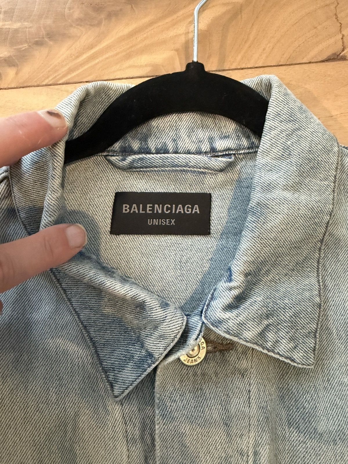Balenciaga Balenciaga Back Flip Denim Jacket Light Blue Size US XL / EU 56 / 4 - 3 Thumbnail