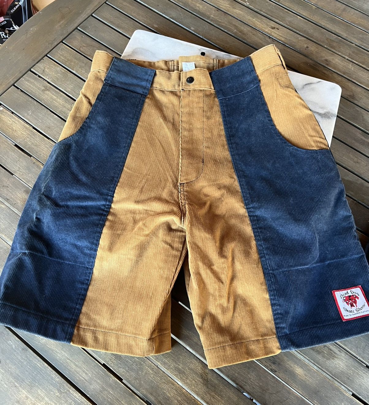 Vintage Deadstock Dead Dog Skate Shorts w/ free T shirt 30 Size US 30 / EU 46 - 1 Thumbnail
