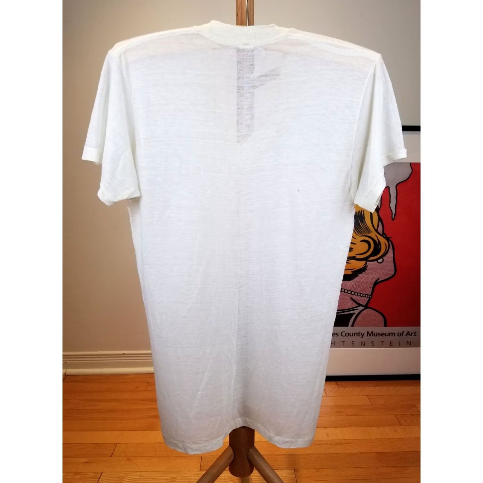 Vintage VINTAGE KMART'S SUPER PAPER THIN V NECK WHITE T-SHIRT SZ MEDIUM T-Shirt Mens White 70s 18 INCH 28 INCH Size US M / EU 48-50 / 2 - 7 Thumbnail
