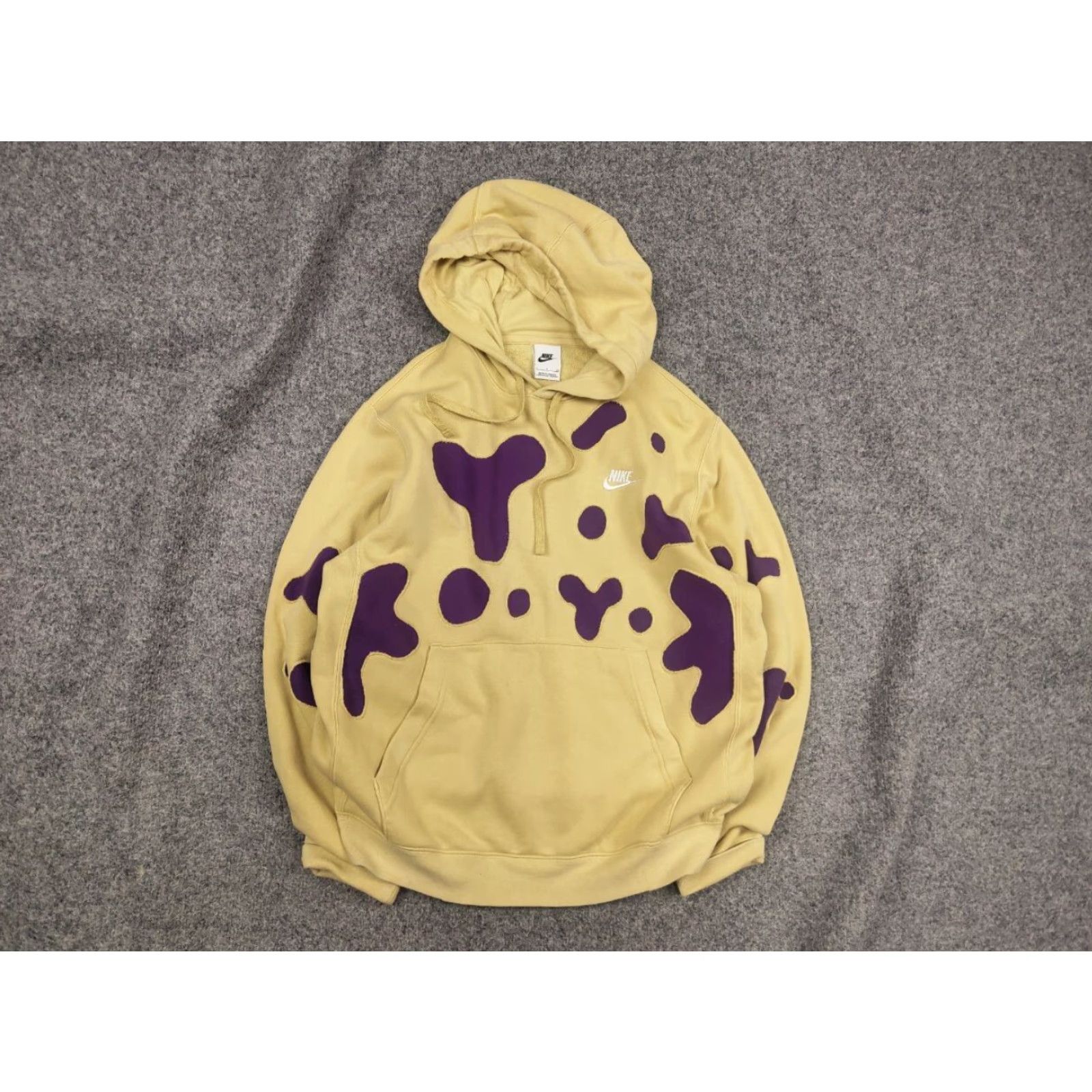 Nike Nike Hoodie Mens XS Yellow Vintage Skeleton Logo Y2K Style 90s Sports Pullover Crew Neck, Heavyweight Cotton Fleece Size US S / EU 44-46 / 1 - 2 Thumbnail