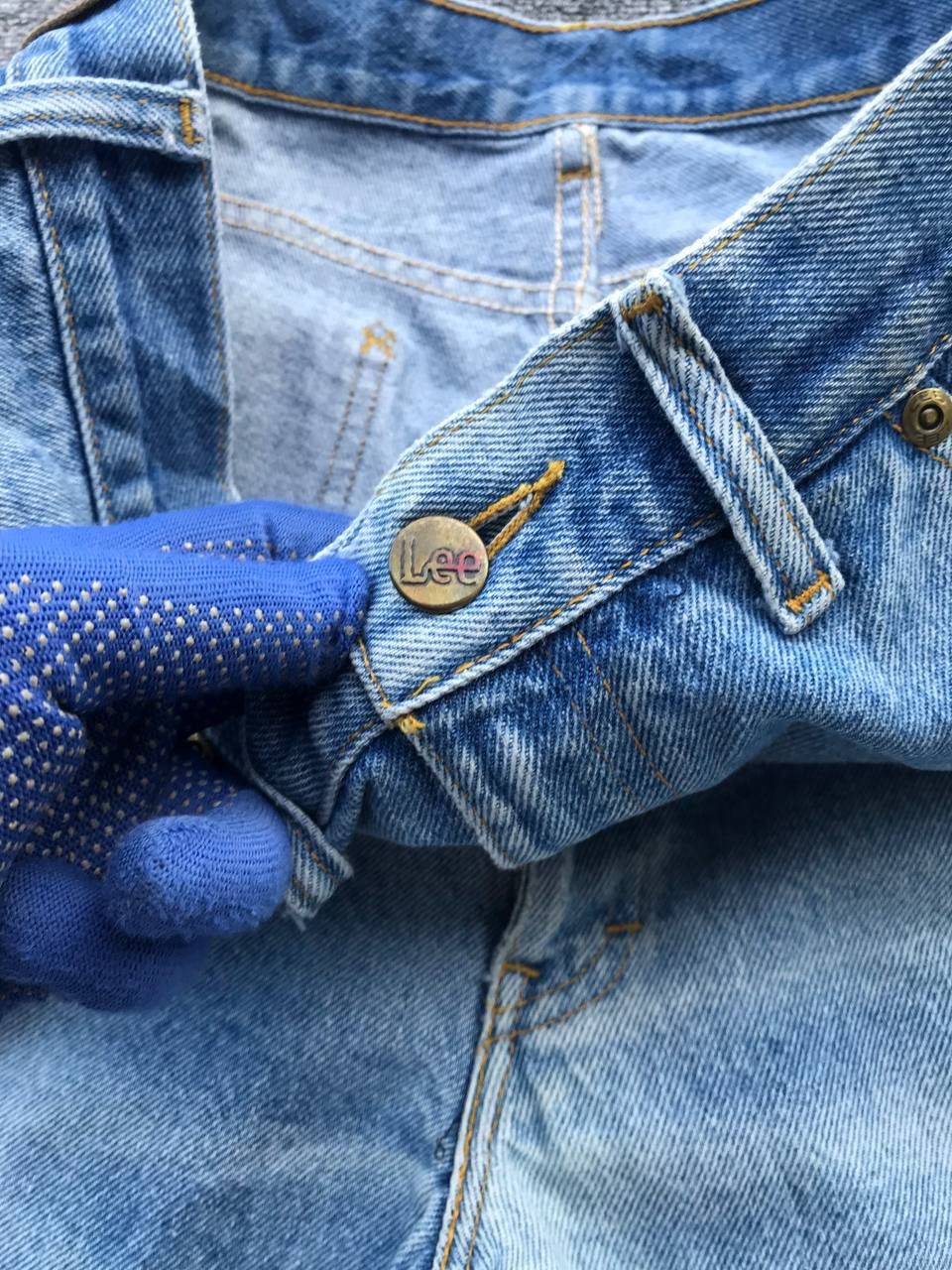 Lee VINTAGE 80S LEE LIGHTWASH DISTRESSED JEAN W34X30 Size US 34 / EU 50 - 7 Thumbnail