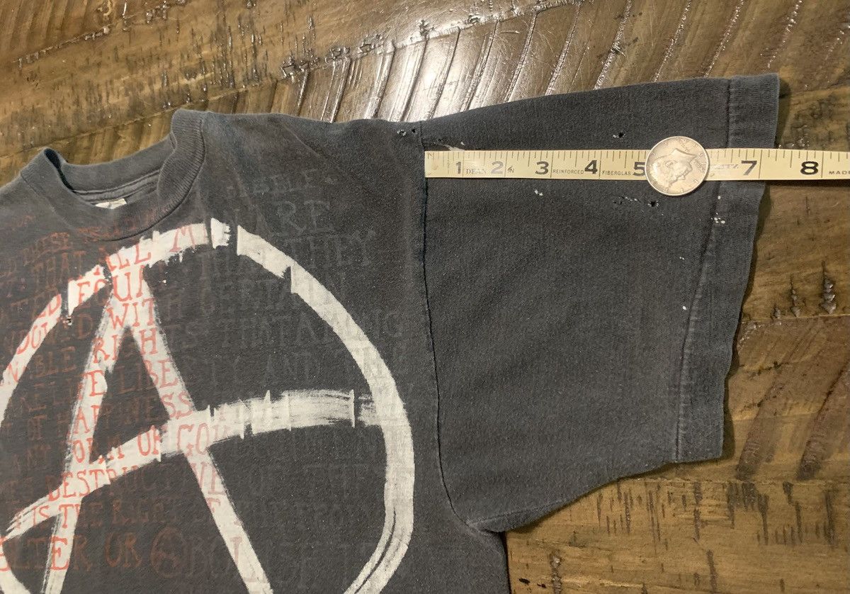 Other Vintage 80s Anarchy Mosquitohead Tee Crowley M/L AOP Size US M / EU 48-50 / 2 - 8 Thumbnail