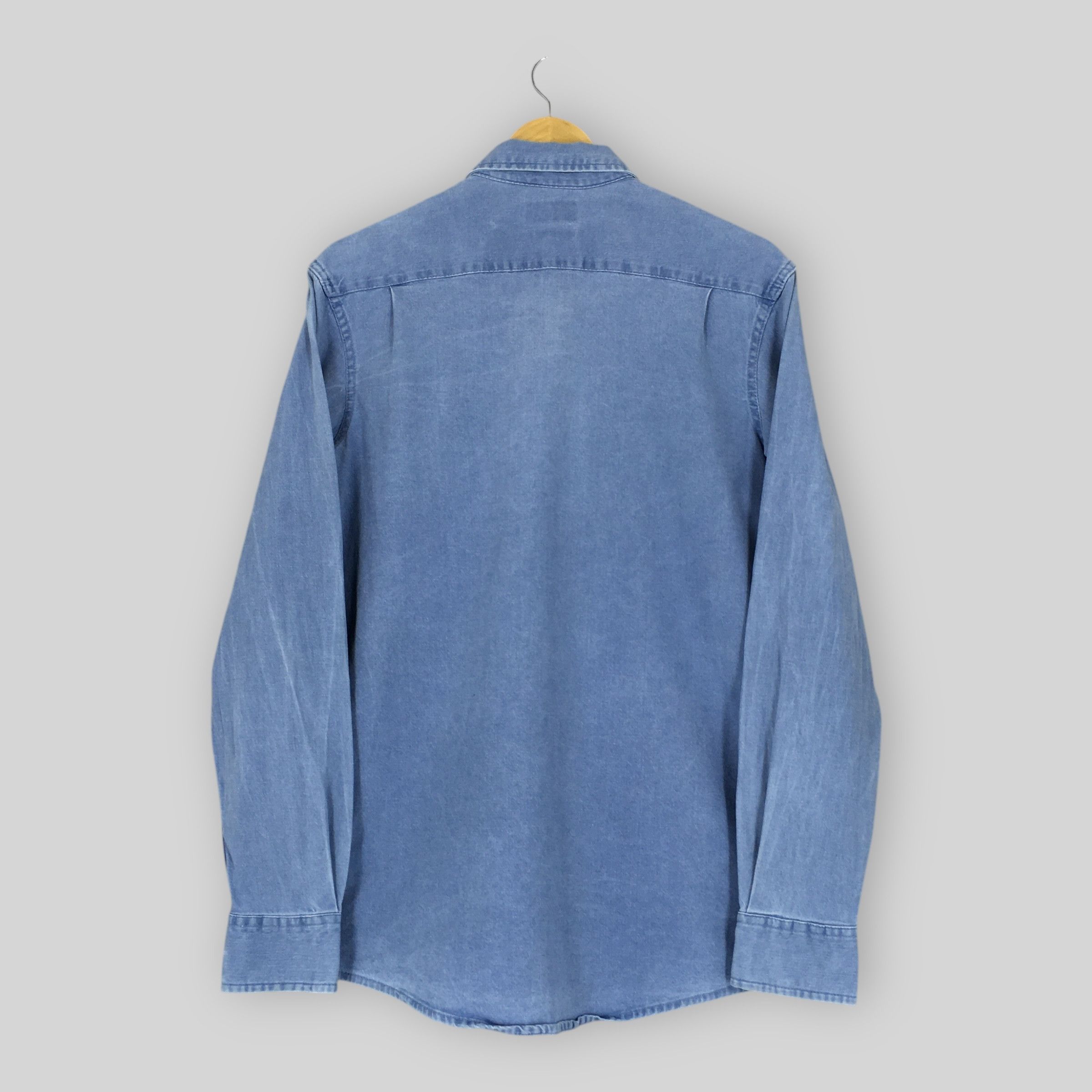 Vintage × Wrangler Vintage Wrangler Usa Blue Denim Shirt Small Size US S / EU 44-46 / 1 - 8 Thumbnail