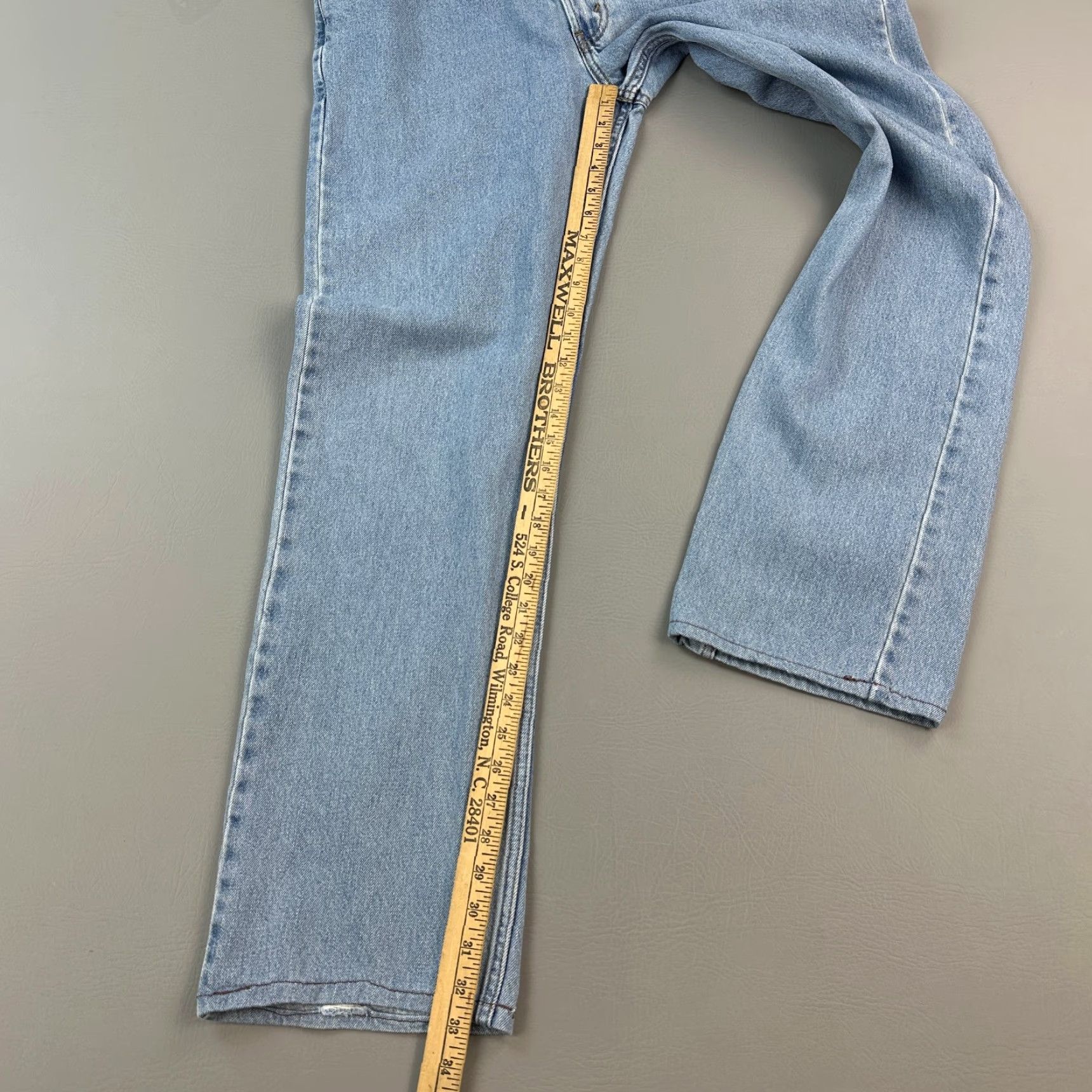 Levi's Vintage Levi's 505 Jeans Mens 36x33 Stone Wash Regular Straight Fit 90s Cowboy Retro USA Jeans Mens Size US 36 / EU 52 - 2 Thumbnail