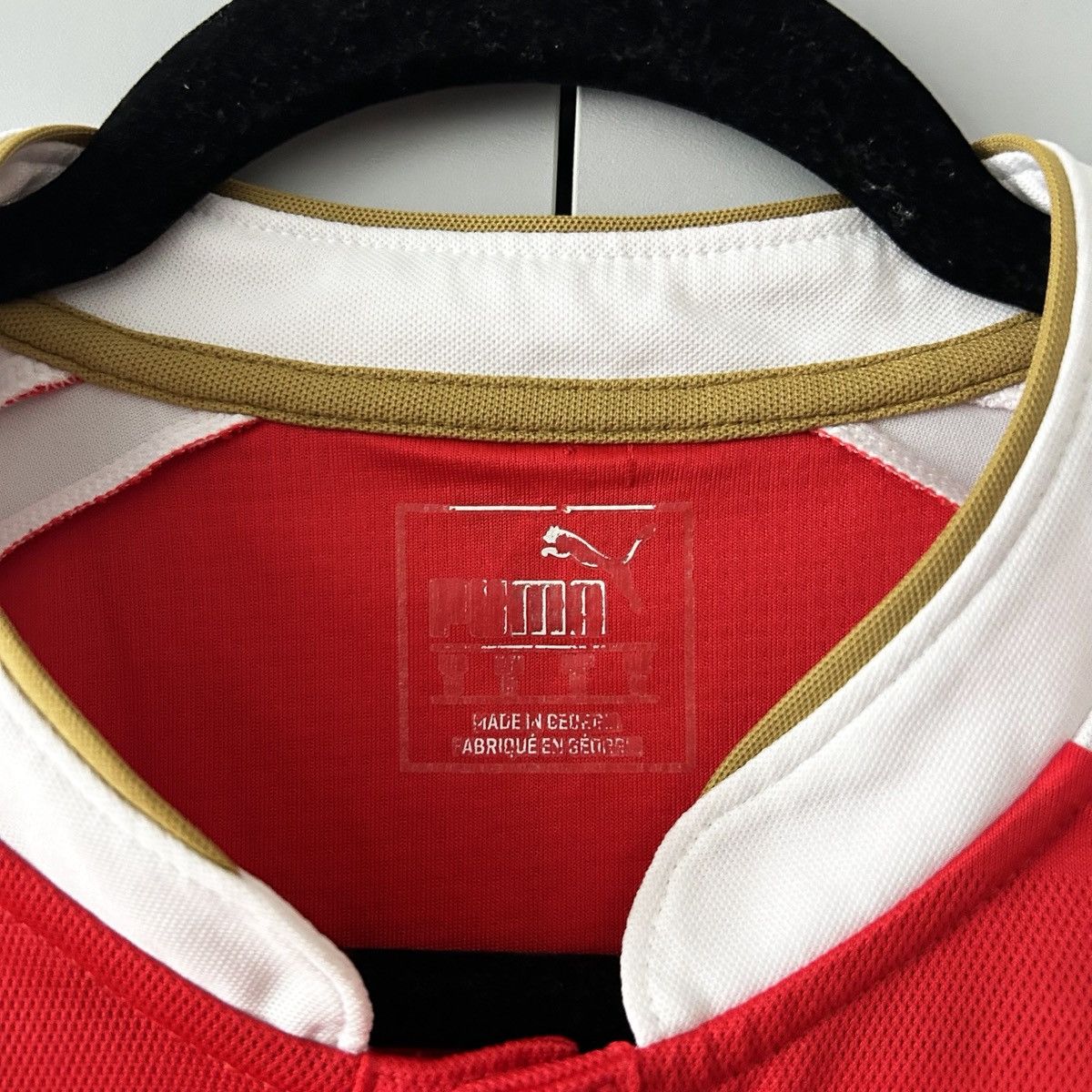Puma Arsenal 2015 2016 jersey football soccer vintage Puma Size US M / EU 48-50 / 2 - 3 Thumbnail